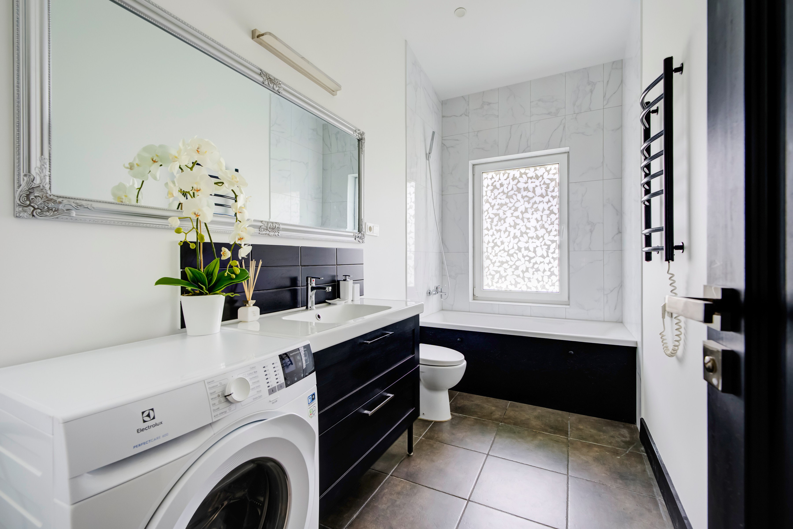 Kalvių 2-oji, Pikutiškės. Namas. Elina Sapiega fotografė Vilniuje