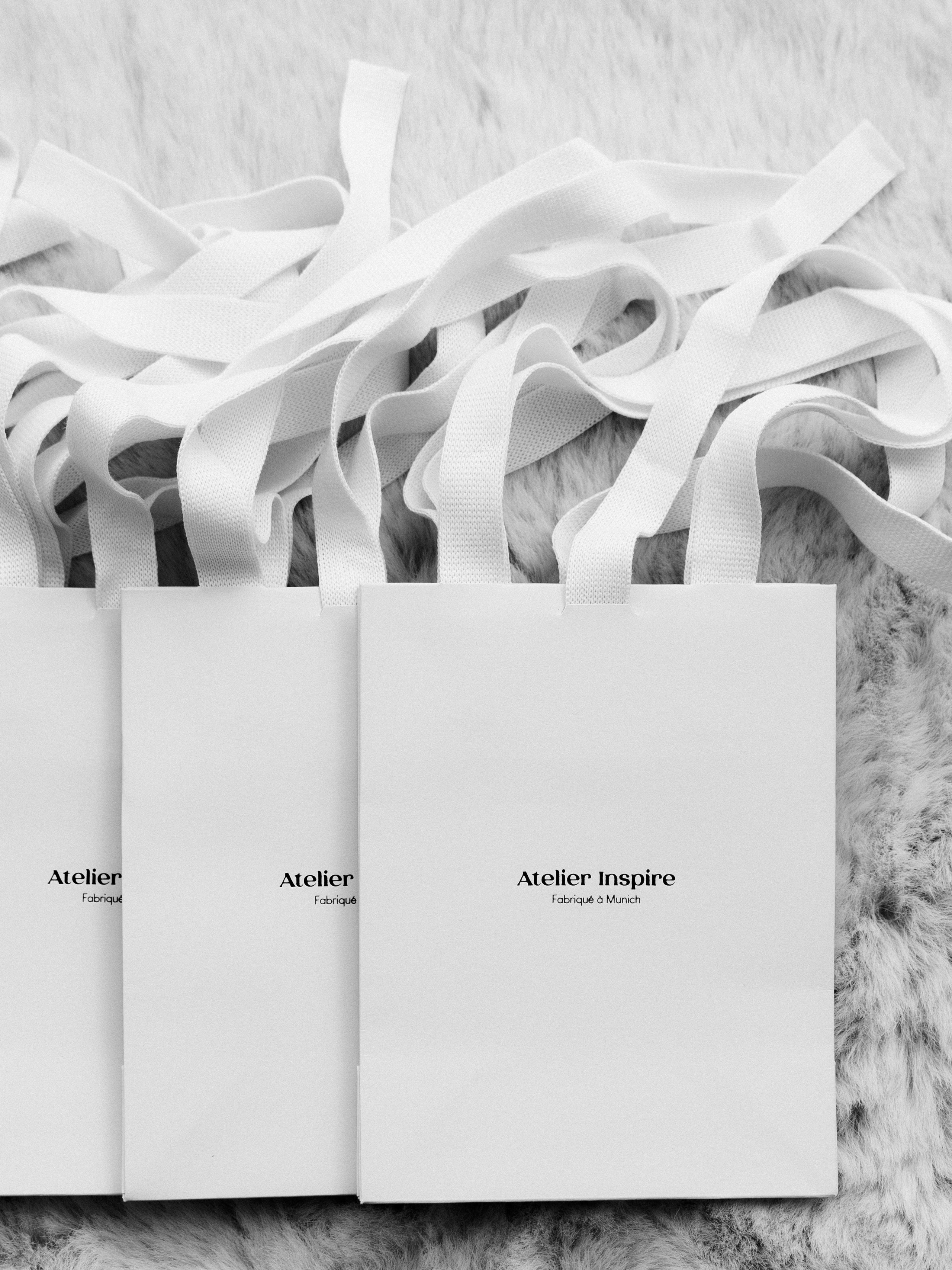 Perfume Bar opening. Portrait Lifestyle Photographer in Munich — Polina Cherkasova