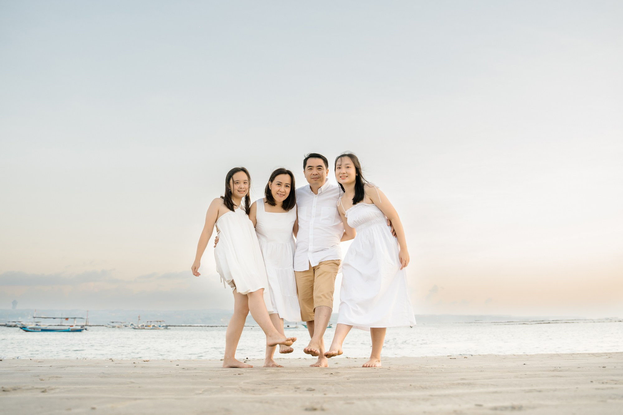 Family Holiday Photoshoot. Female Photographer in Bali
