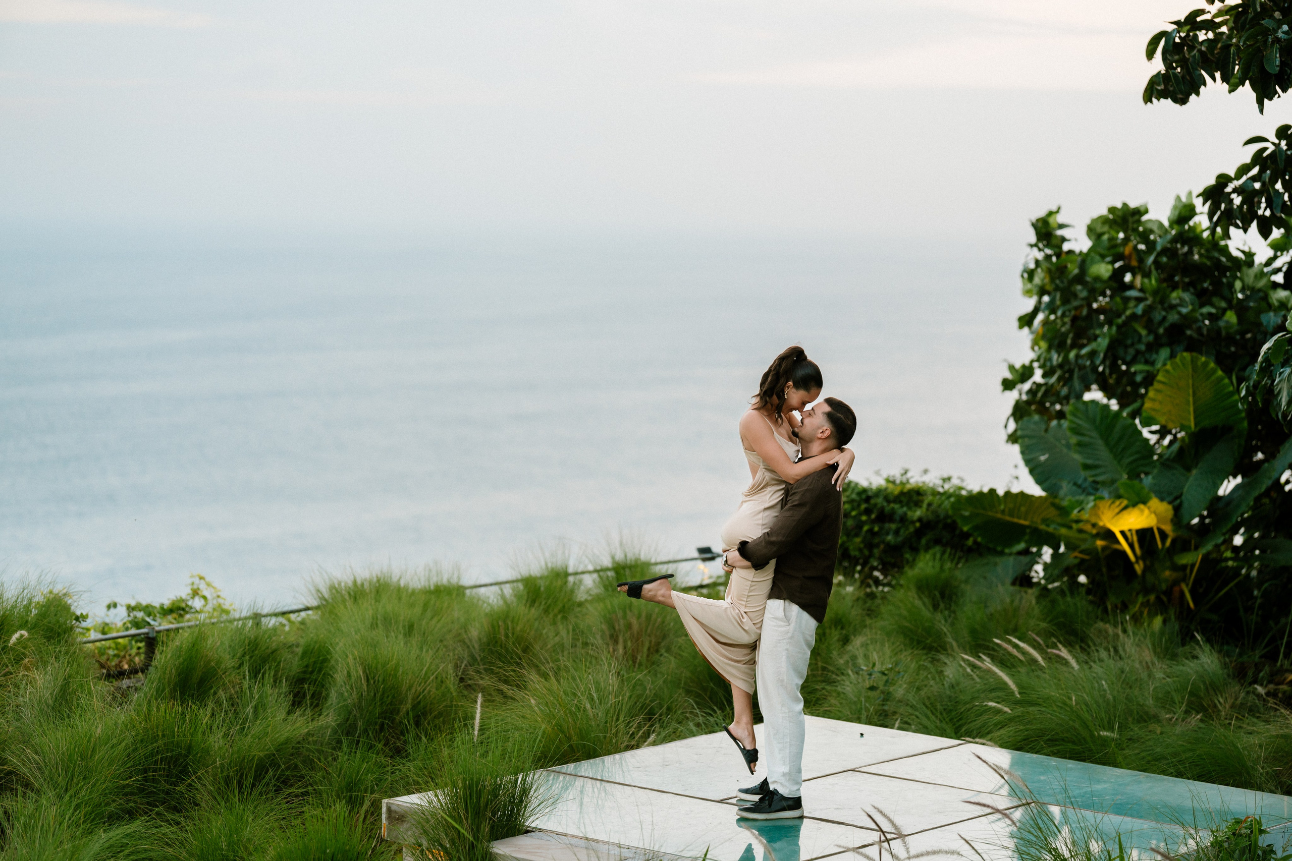 Nicolaos & Ivanna. Female Photographer in Bali