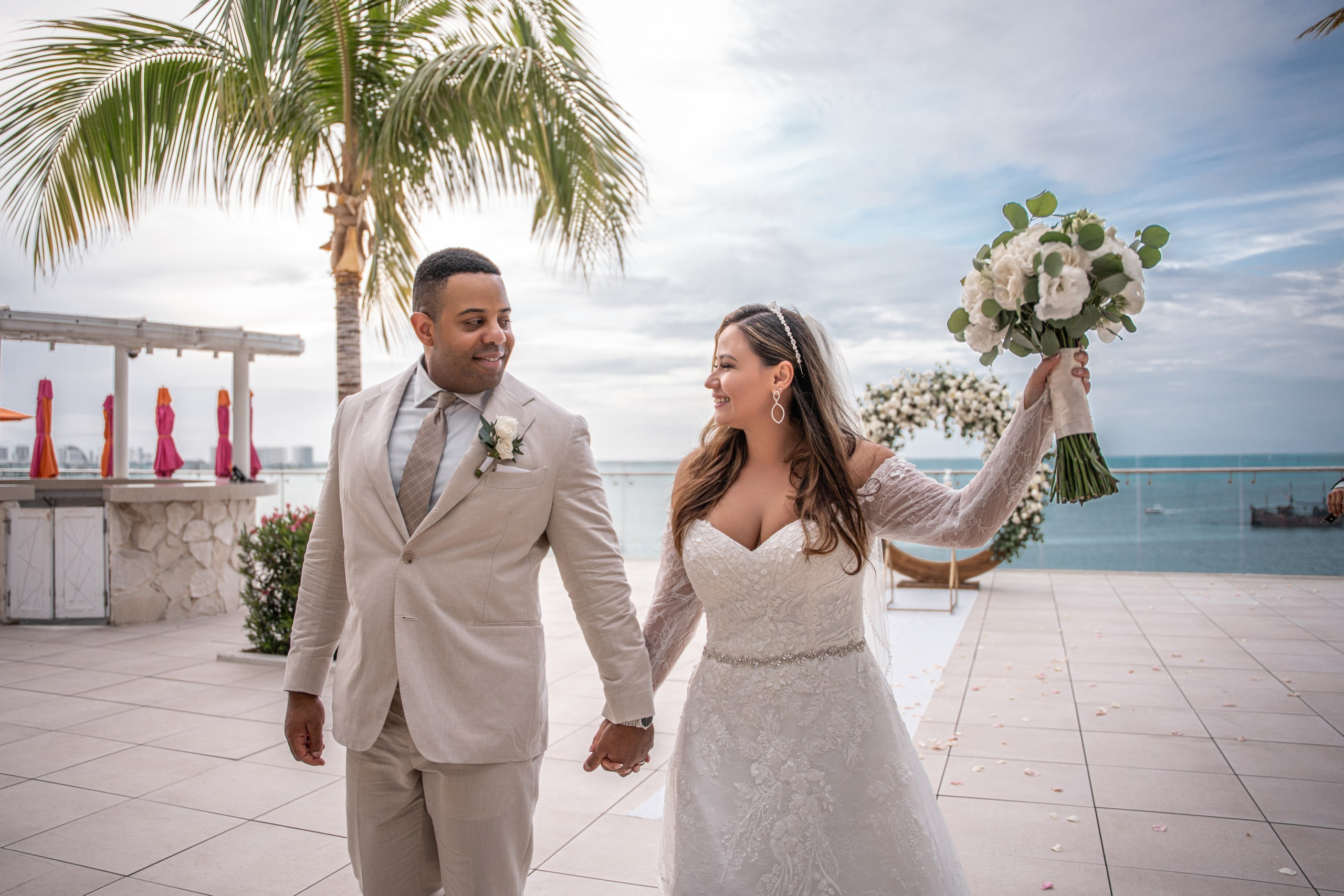 WeddingPhotos. Wedding photos and videos. Cancun, Tulum, Playa del Carmen, Los Cabos