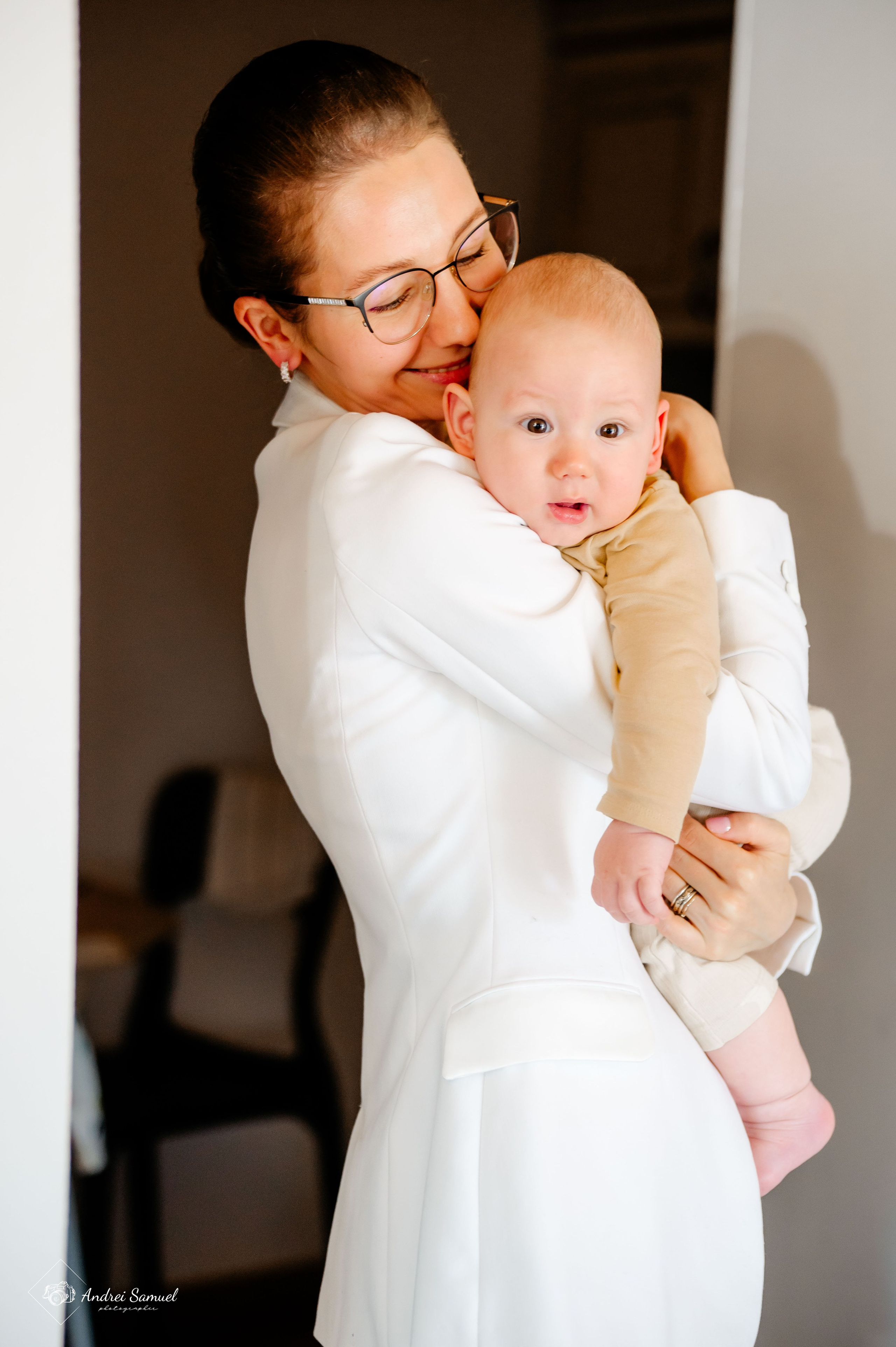 Marc Teotim. Andrei Samuel – Fotograf București | Evenimente, Studio, Imobiliare, Produs