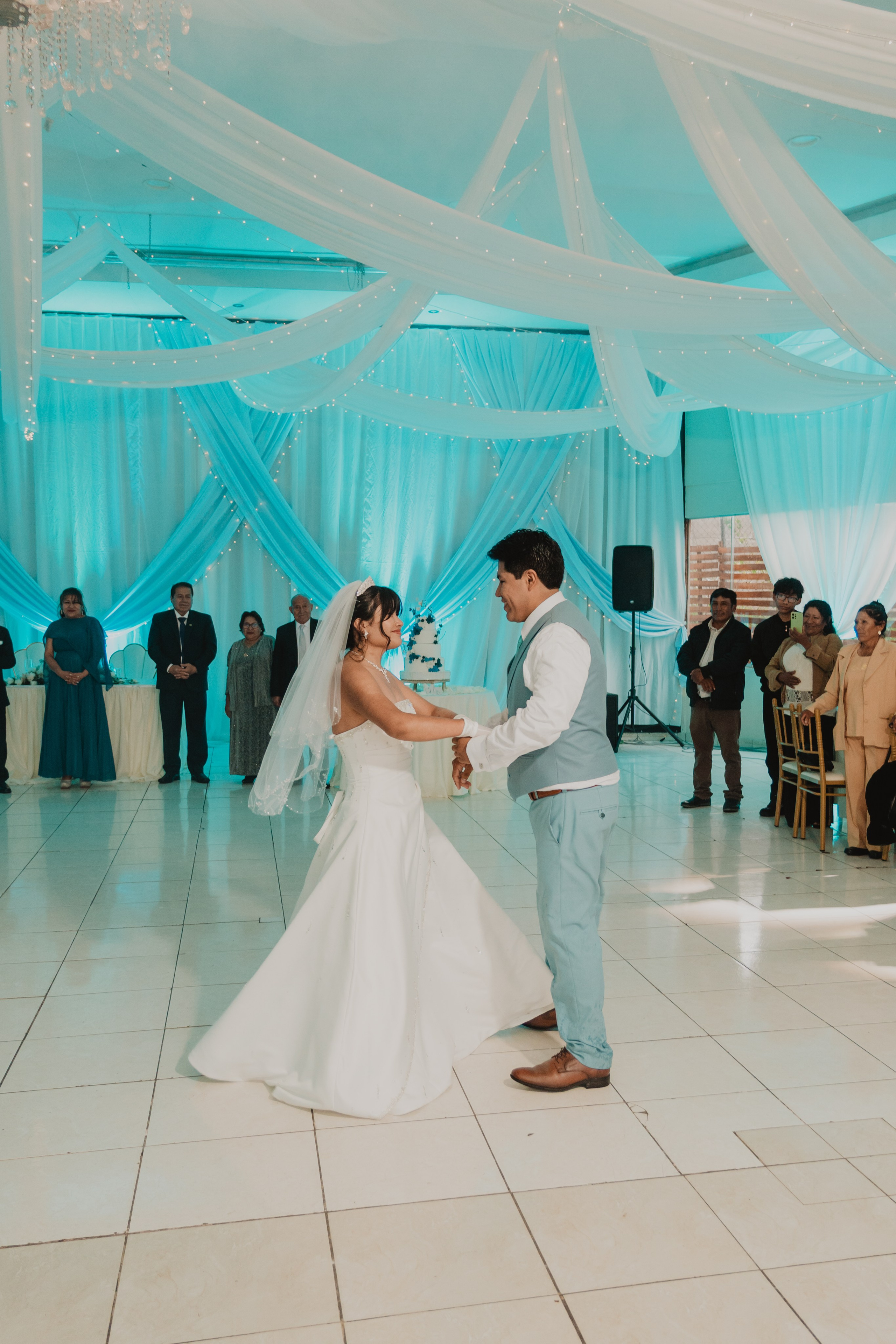 STEISY + EMMANUEL | BODA RELIGIOSA. Studio KVTA | Fotografía y Video de Bodas en Arequipa