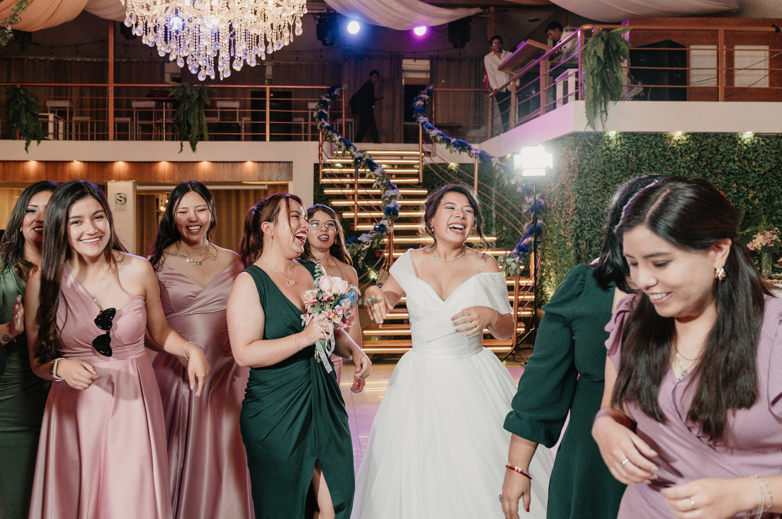 ALEJANDRA + RODRIGO BODA RELIGIOSA. Studio KVTA | Fotografía y Video de Bodas en Arequipa