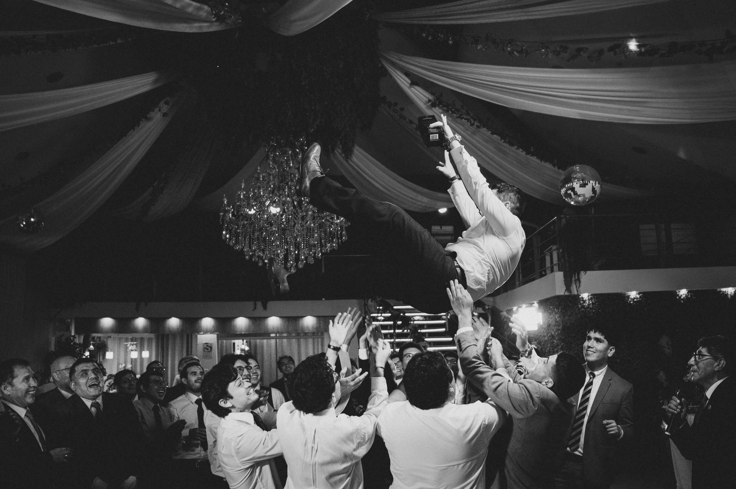 ALEJANDRA + RODRIGO BODA RELIGIOSA. Studio KVTA | Fotografía y Video de Bodas en Arequipa