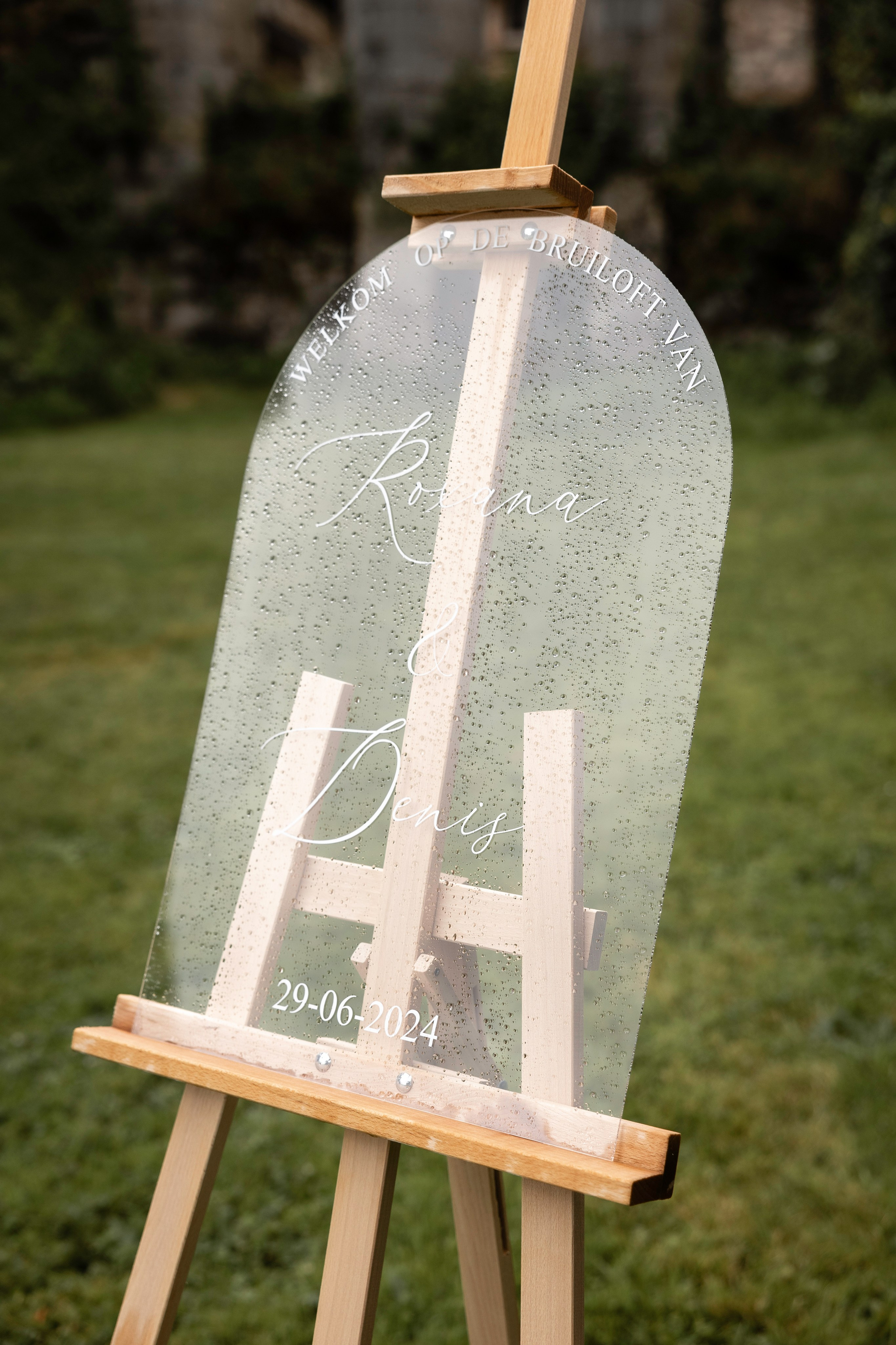 Roxane & Denis. Wedding at Abbaye du Palais, Thauron, France. June 29, 2024. Евгения Смирнова — Ваш фотограф в Тулузе и на юго-западе Франции