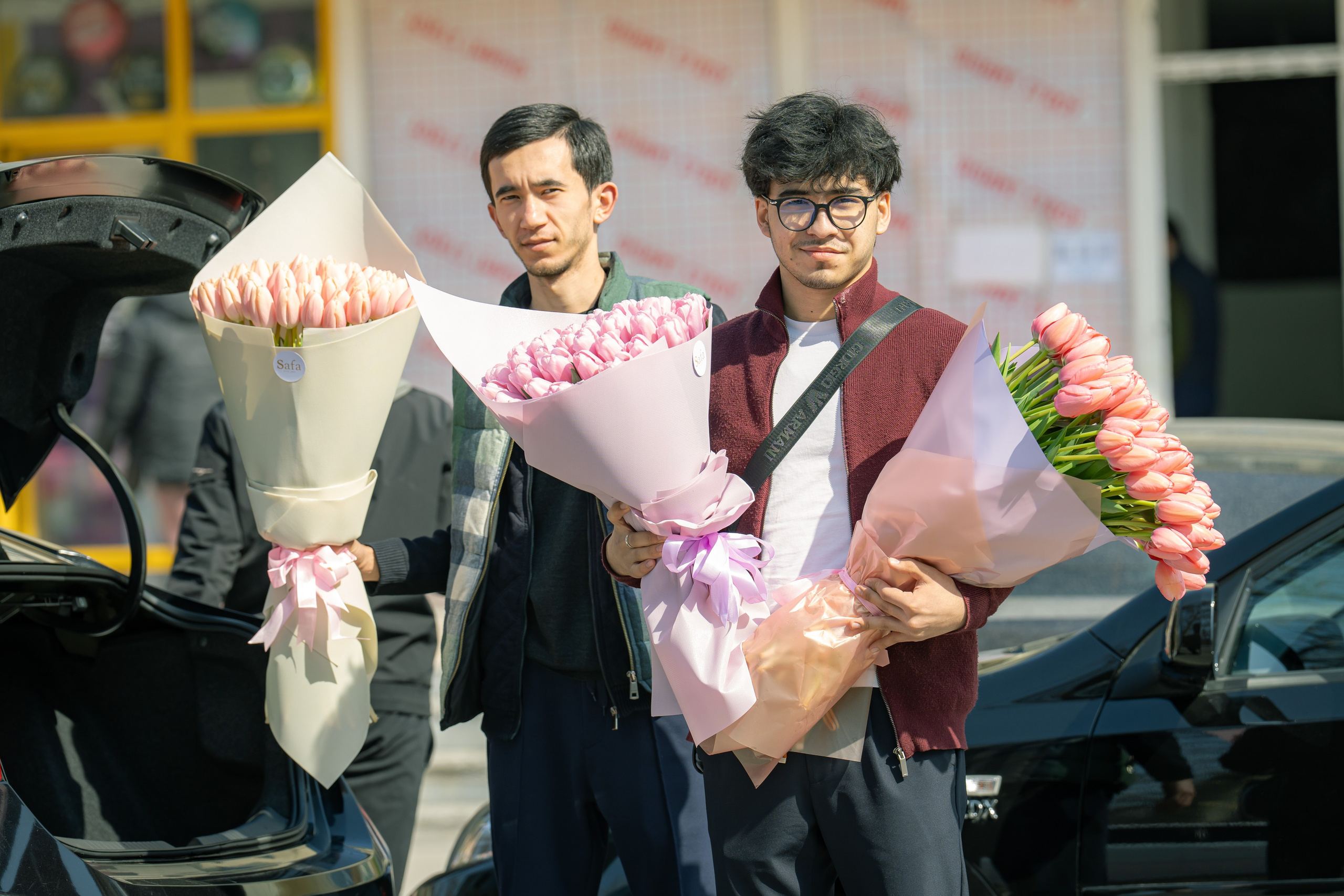 Как мужчины готовились к 8 марта. Георгий Намазов | Фотограф в Ташкенте