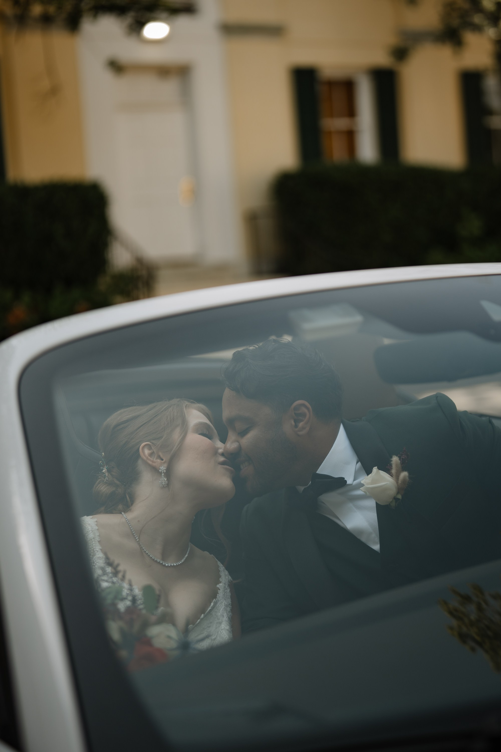 Oct 2025- Hanna and Johnathan’s wedding. Portrait and wedding photographer in New York