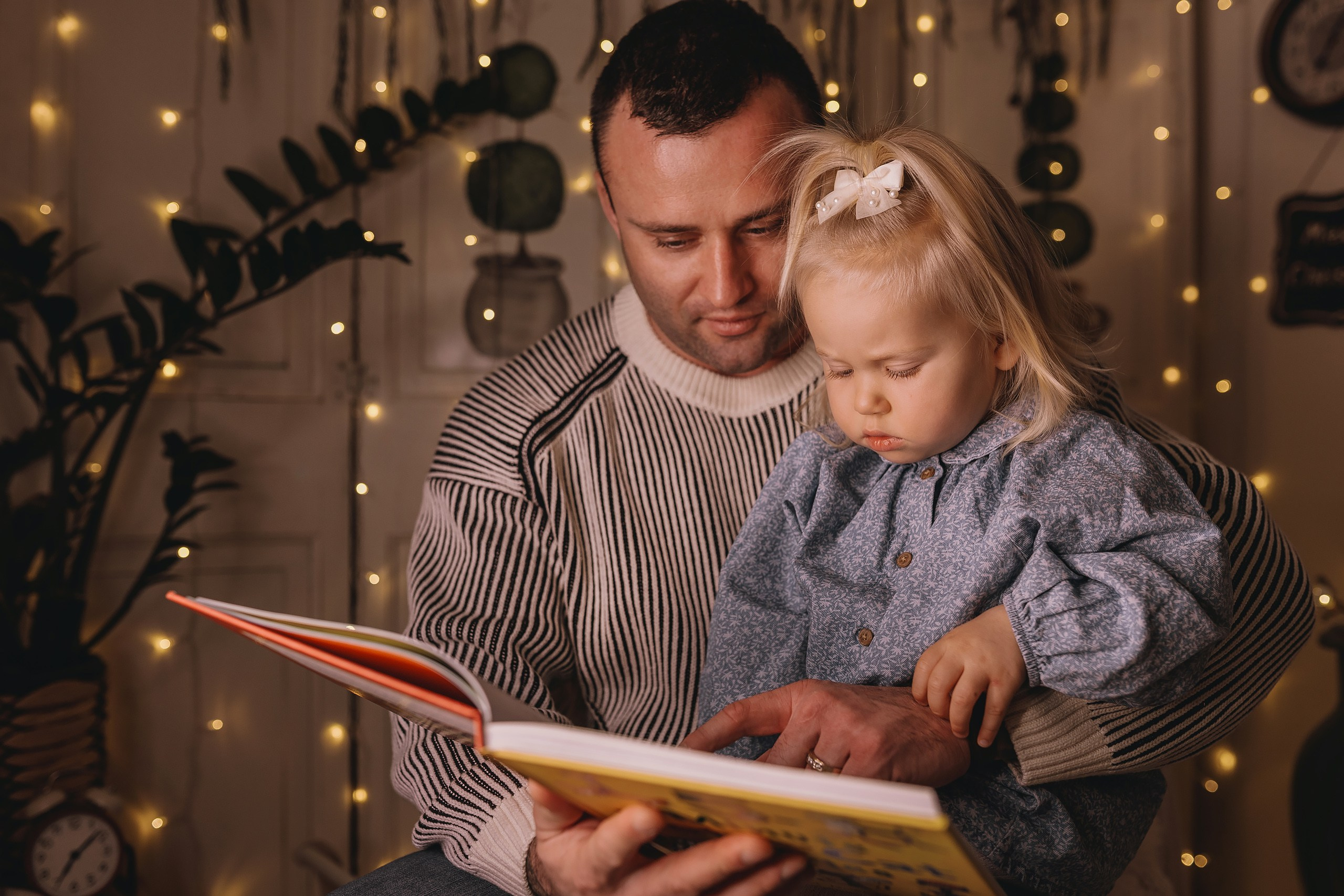 12.08.2025 Christmas Photoshoot. Wedding family event photographer in Chicago Nick Yushevich