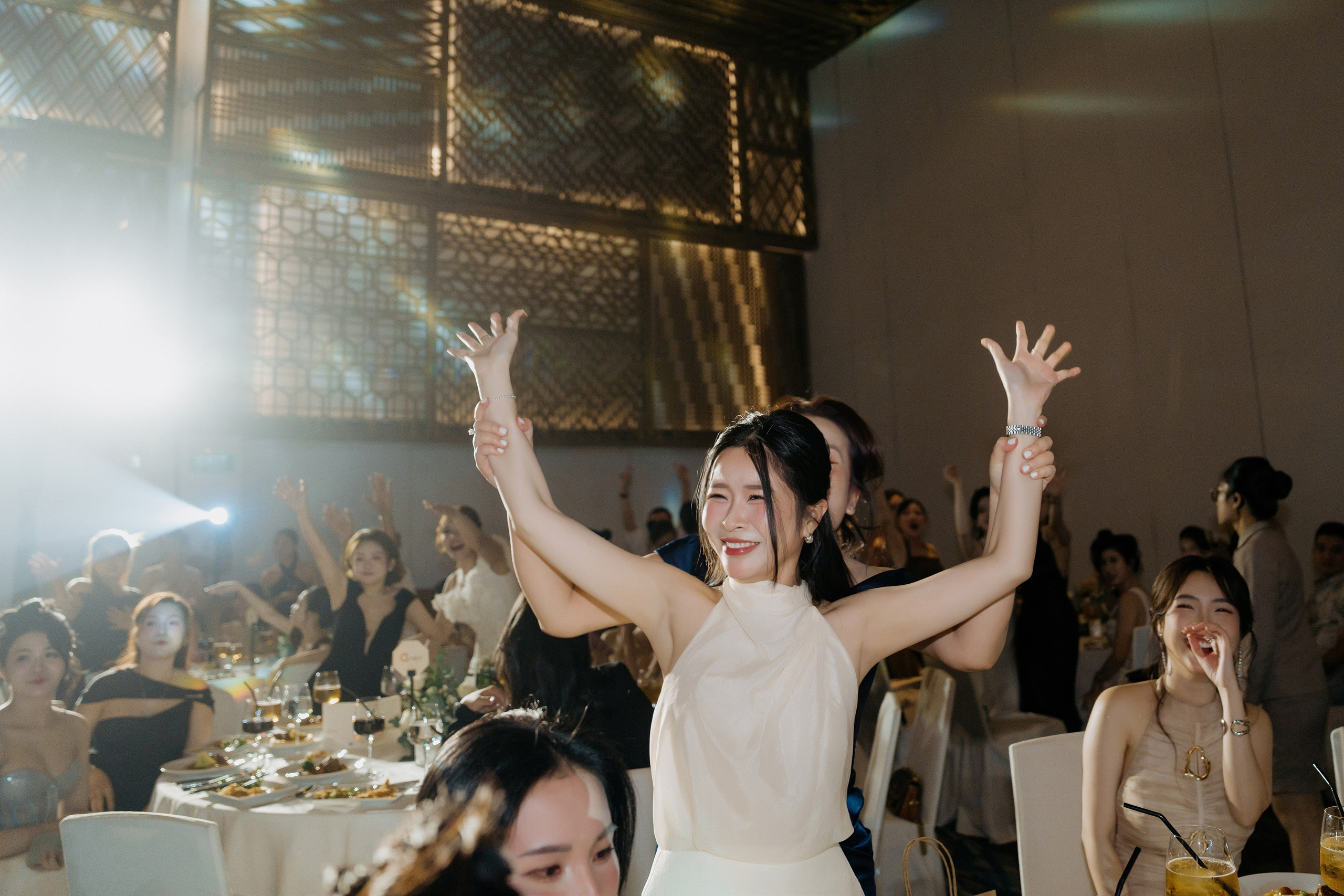 Nicholas & KimThanh / GemCenter 24.05.2026. Nhiếp ảnh gia đám cưới hàng đầu tại Thành Phố Hồ Chí Minh