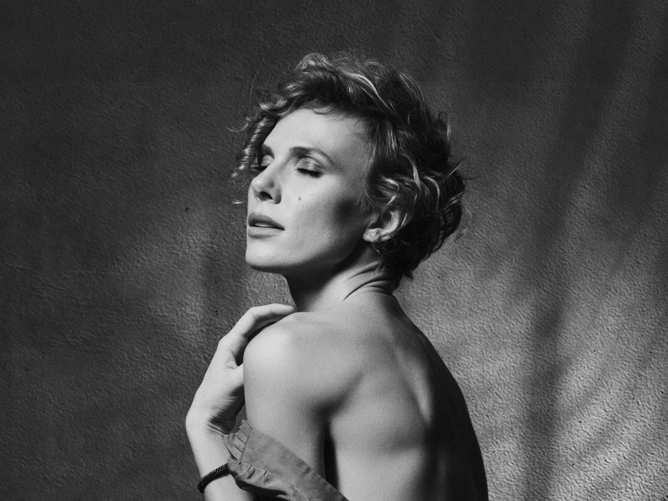 Commercial and studio photographer in Belgrade