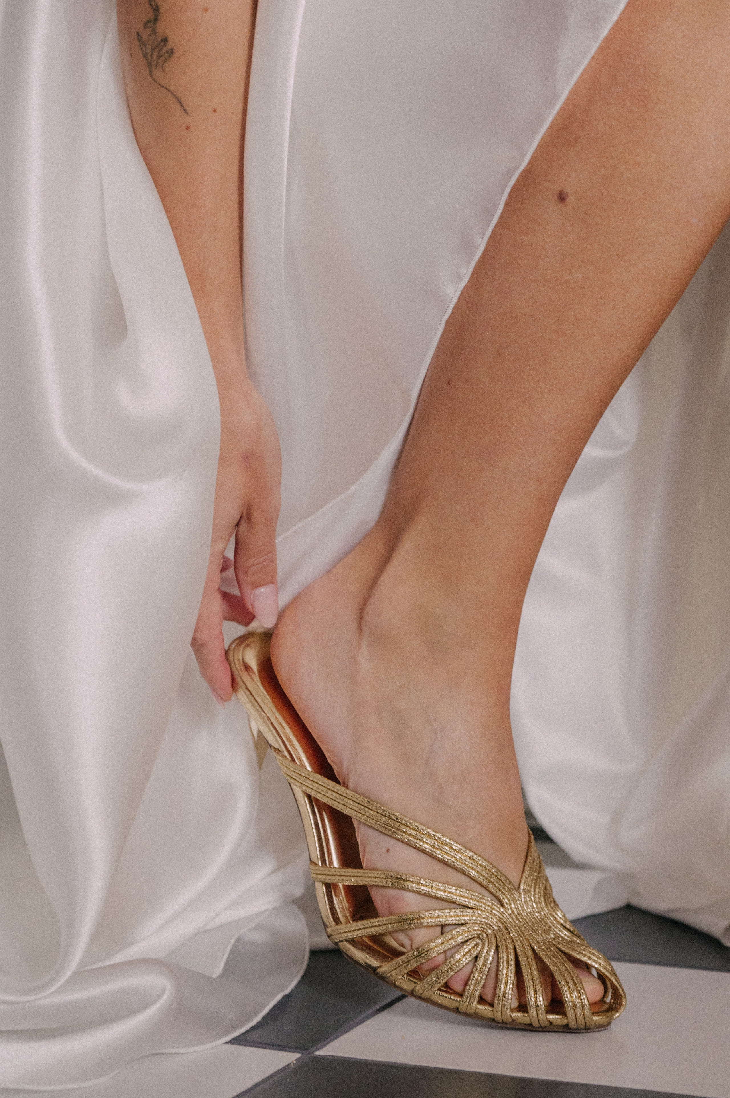 Paula and Tony. Wedding and commercial photographer