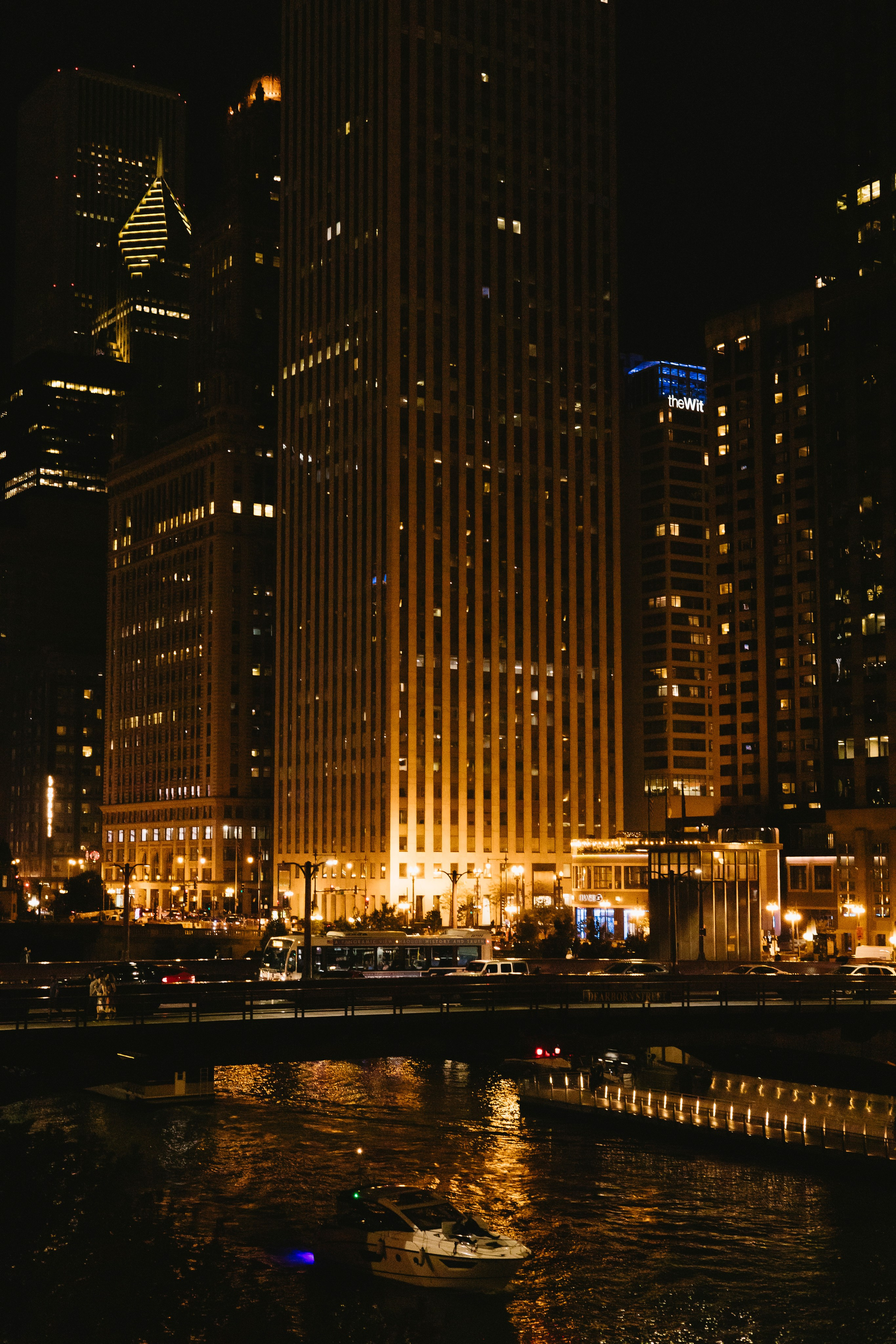 Intimate Downtown Chicago Wedding — Margarita Stepanenko Photographer