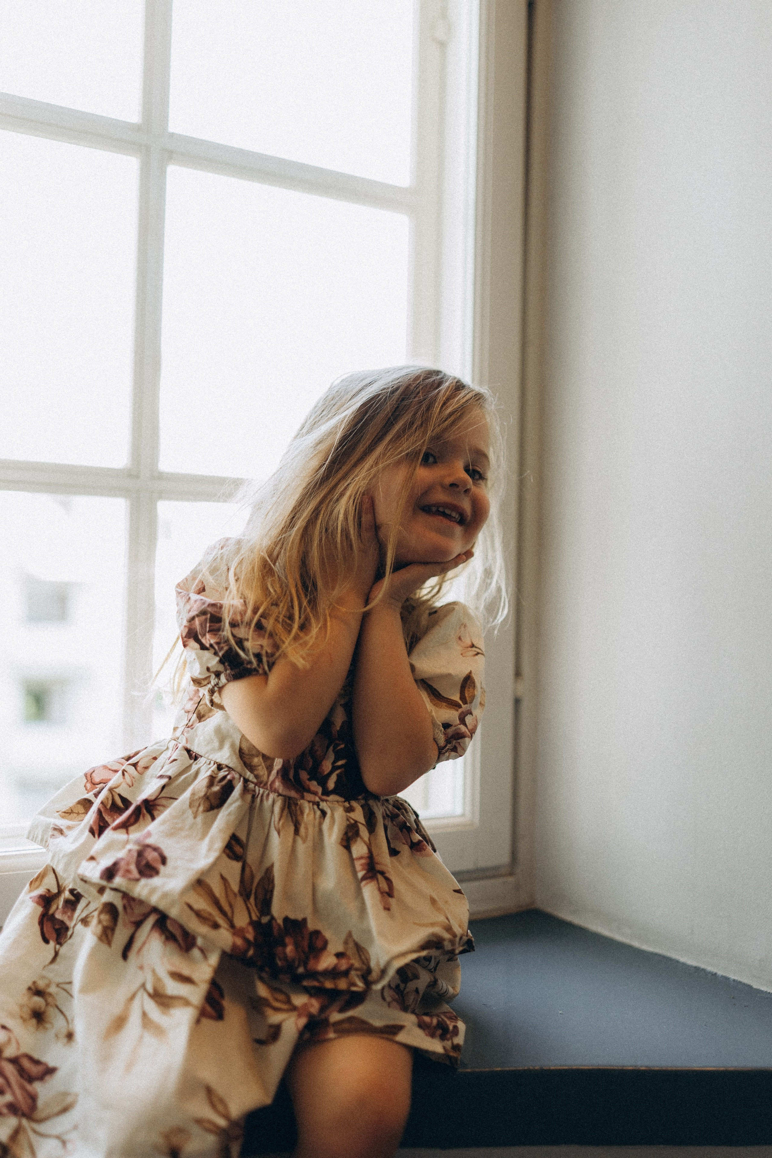 L&H. Wedding and potrait photographer in Helsinki Vickan O