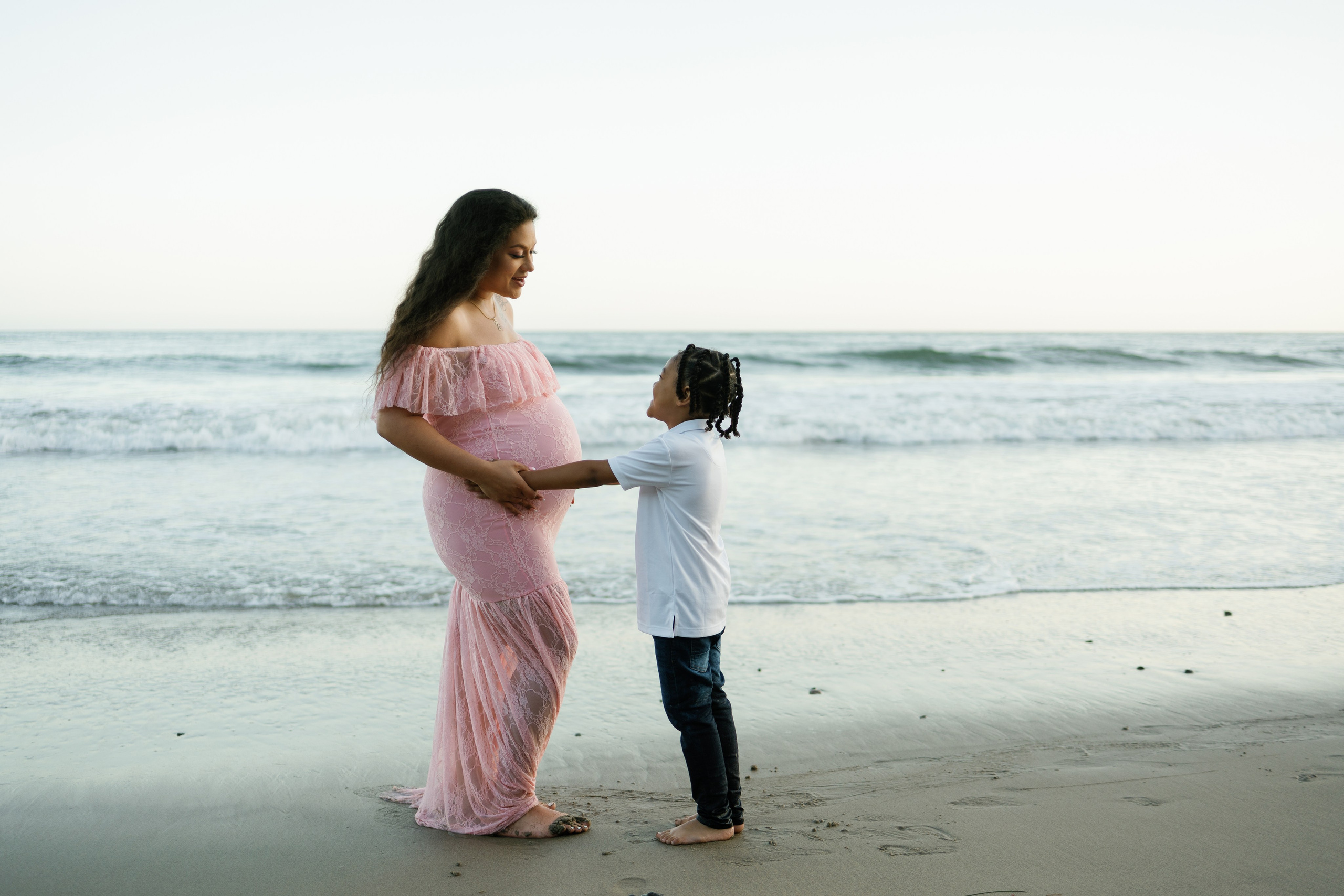 El Matador Beach Maternity Session. Wedding Photography & Videography Team in California, Los Angeles, San Francisco, San Diego and Travel