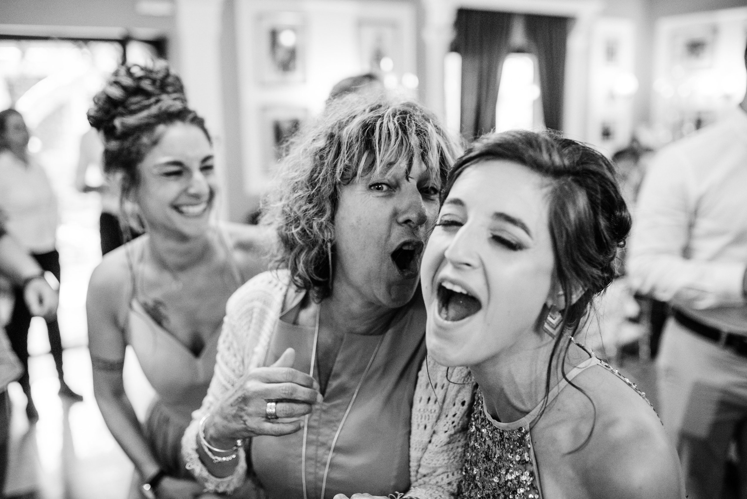 Magelie i Danijel. Wedding, family and destination photographer. Based in Serbia, available for the whole world