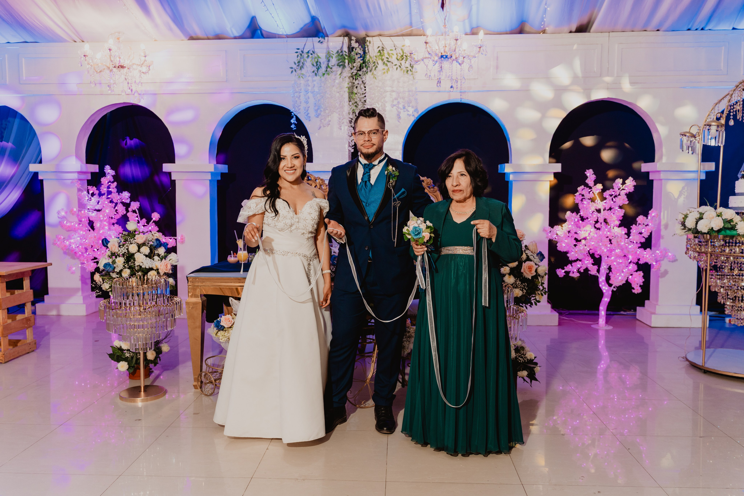 GABRIELA + JORGE | BODA CIVIL RELIGIOSA. Studio KVTA | Fotografía y Video de Bodas en Arequipa