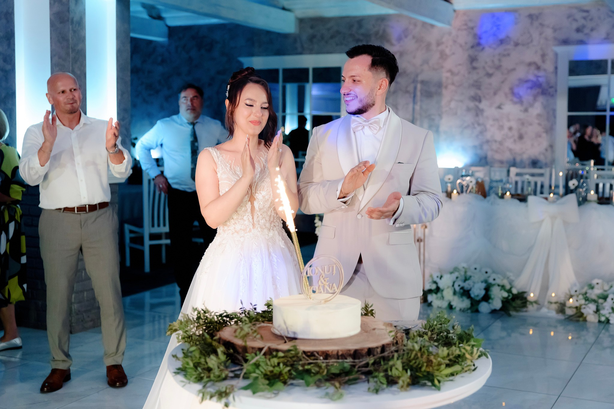 Ioana & Ionuț | Nuntă de poveste la Păstrăvăria Poiana din Mălini județul Suceava. Servicii foto-video profesionale, pentru momente de neuitat