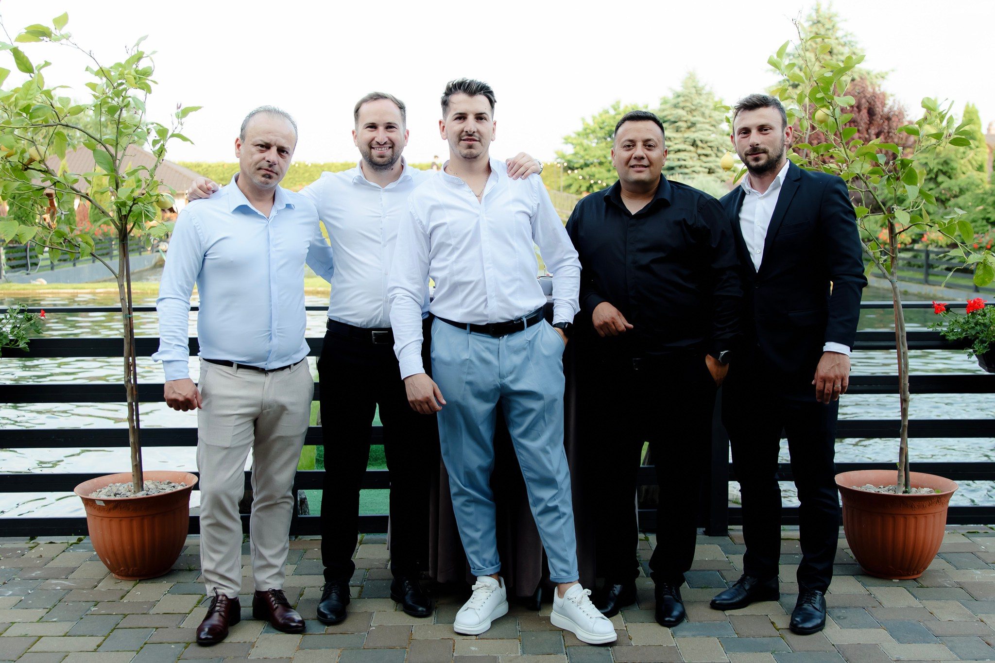 Ioana & Ionuț | Nuntă de poveste la Păstrăvăria Poiana din Mălini județul Suceava. Servicii foto-video profesionale, pentru momente de neuitat