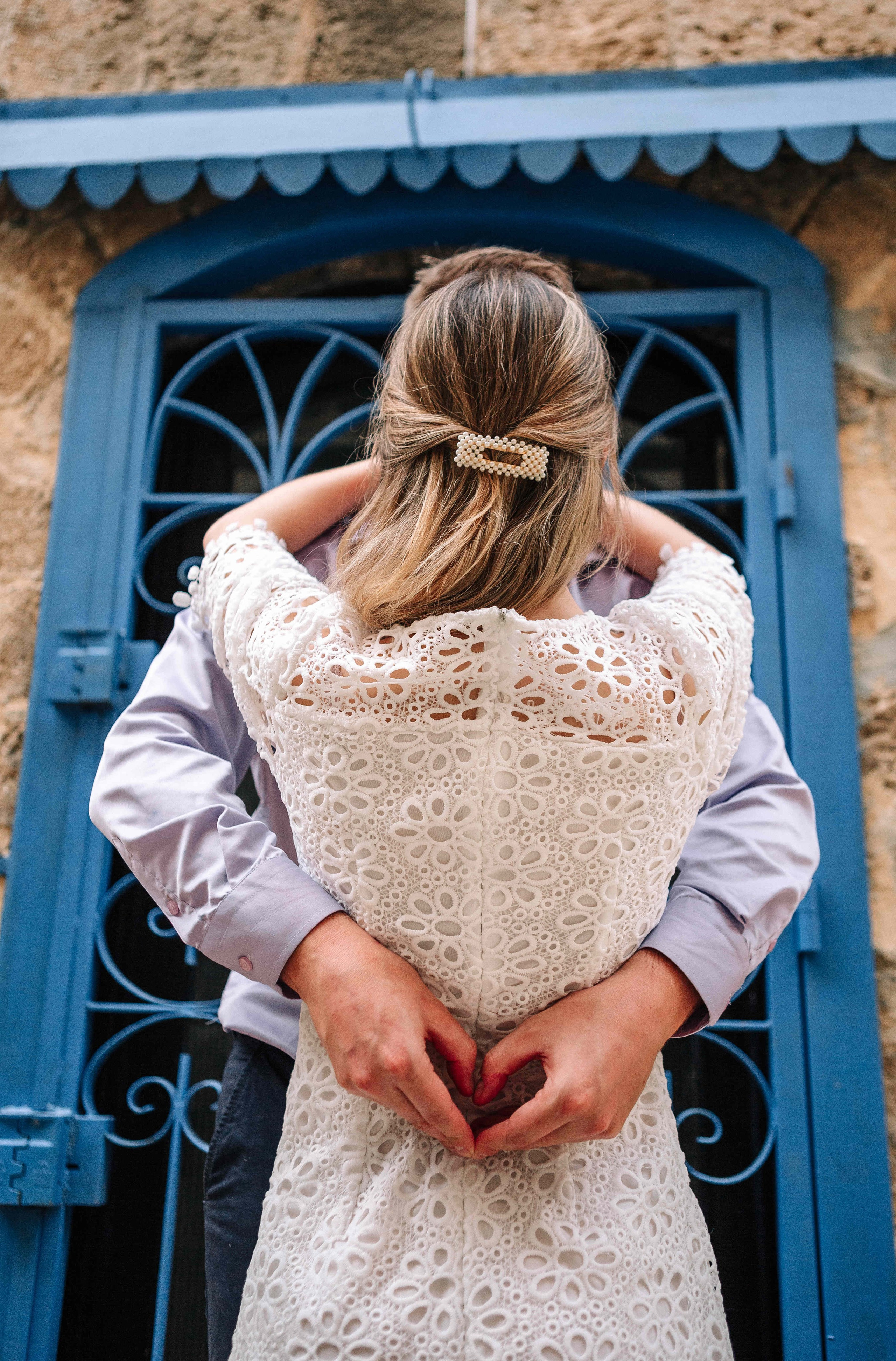 LOVERS IN JAFFO. PHOTOGRAPHER IN ISRAEL