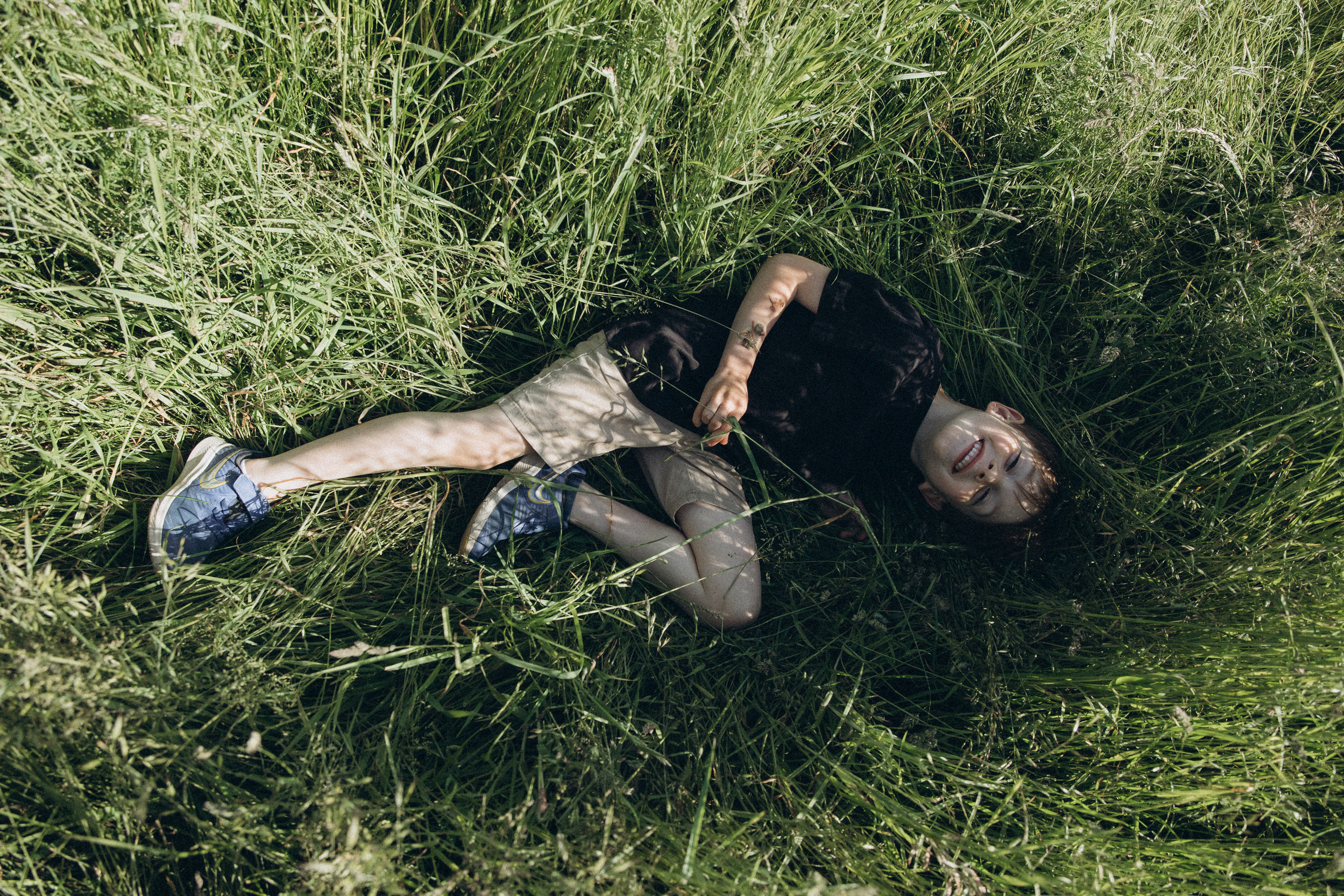 Familienfotos in der Natur. Familien & Hochzeitfotografin Nadja Holzmann