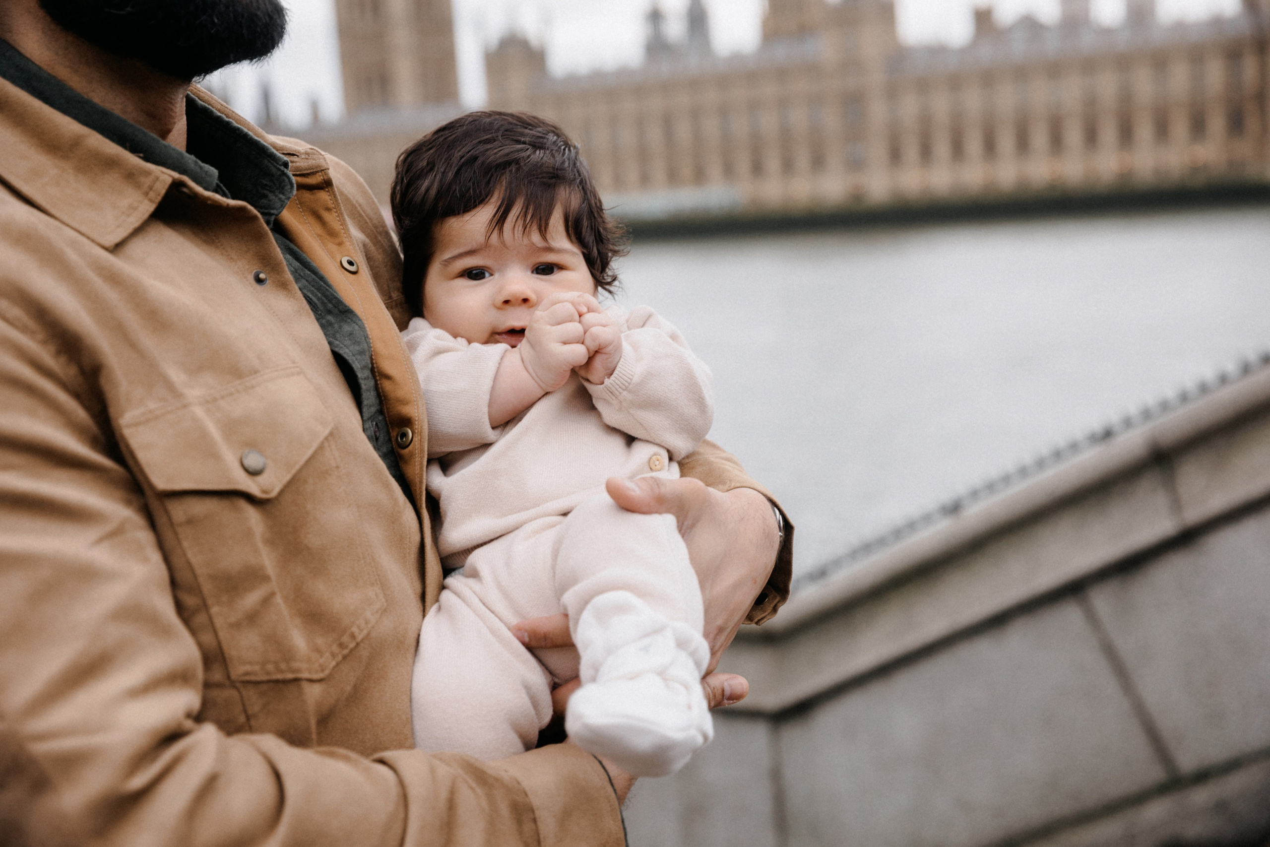 Family Photoshoot at Westminster. LondonPhotoStory — Vacation Photographer in London