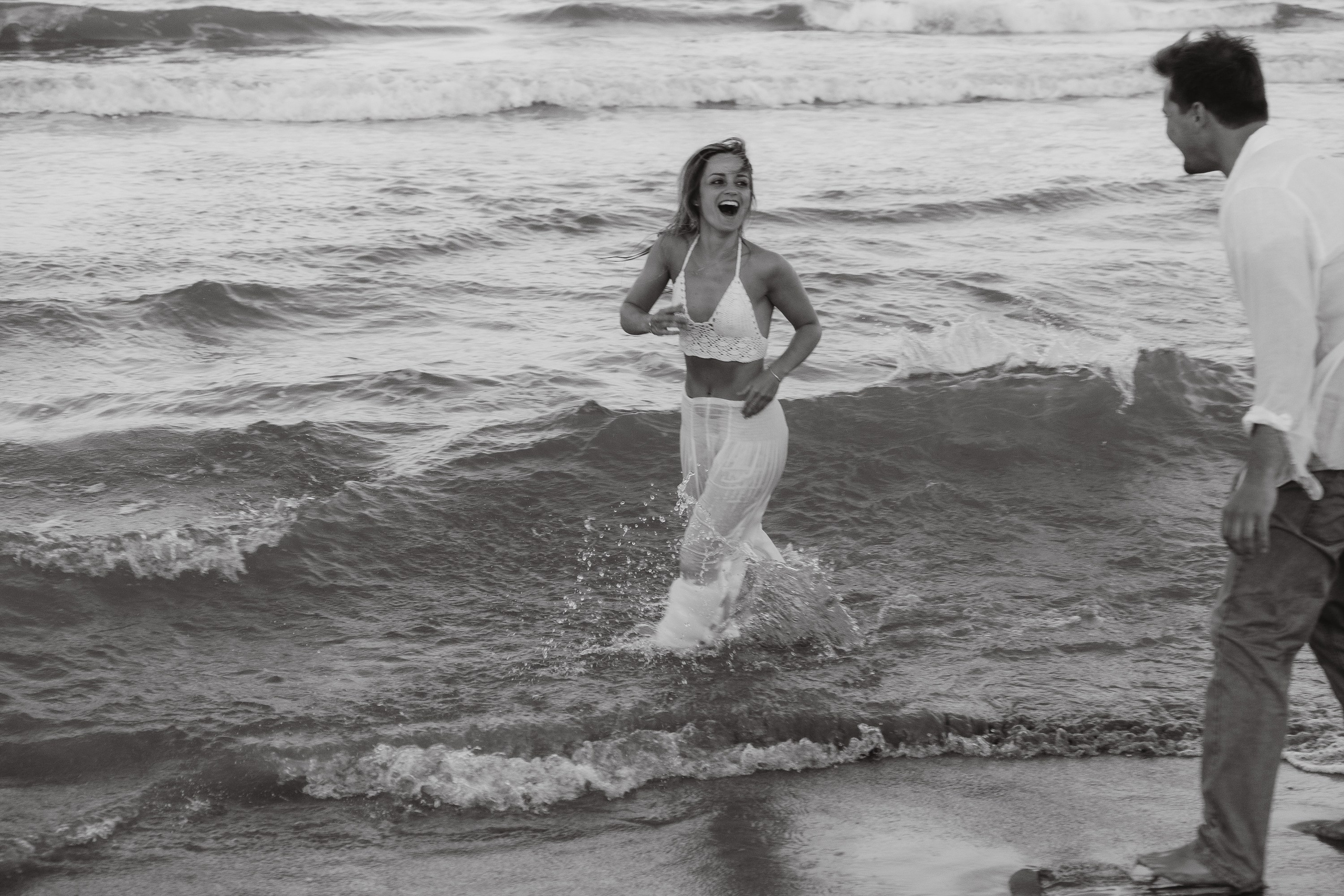 Love Story at Sunset in Torrevieja and Alicante | Romantic Photoshoot by Andrey Lukovnikov