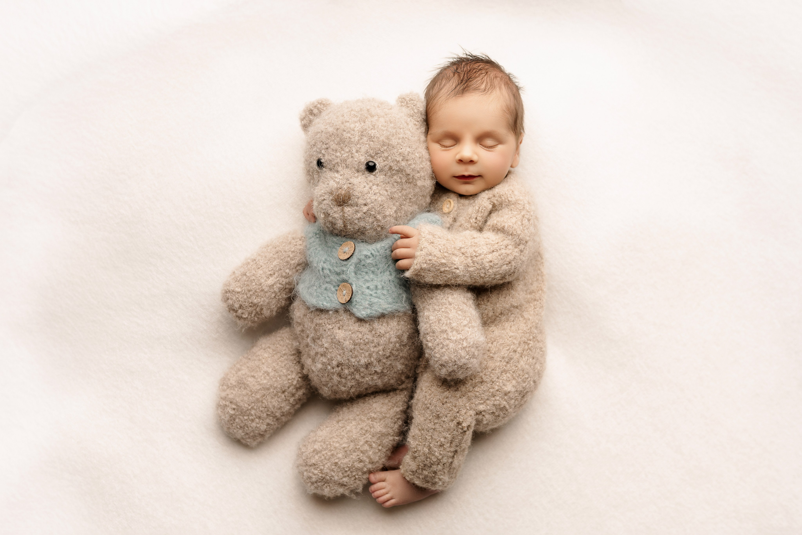 Esu Aleksandra naujagimių ir kudikių fotografė iš Vilniaus