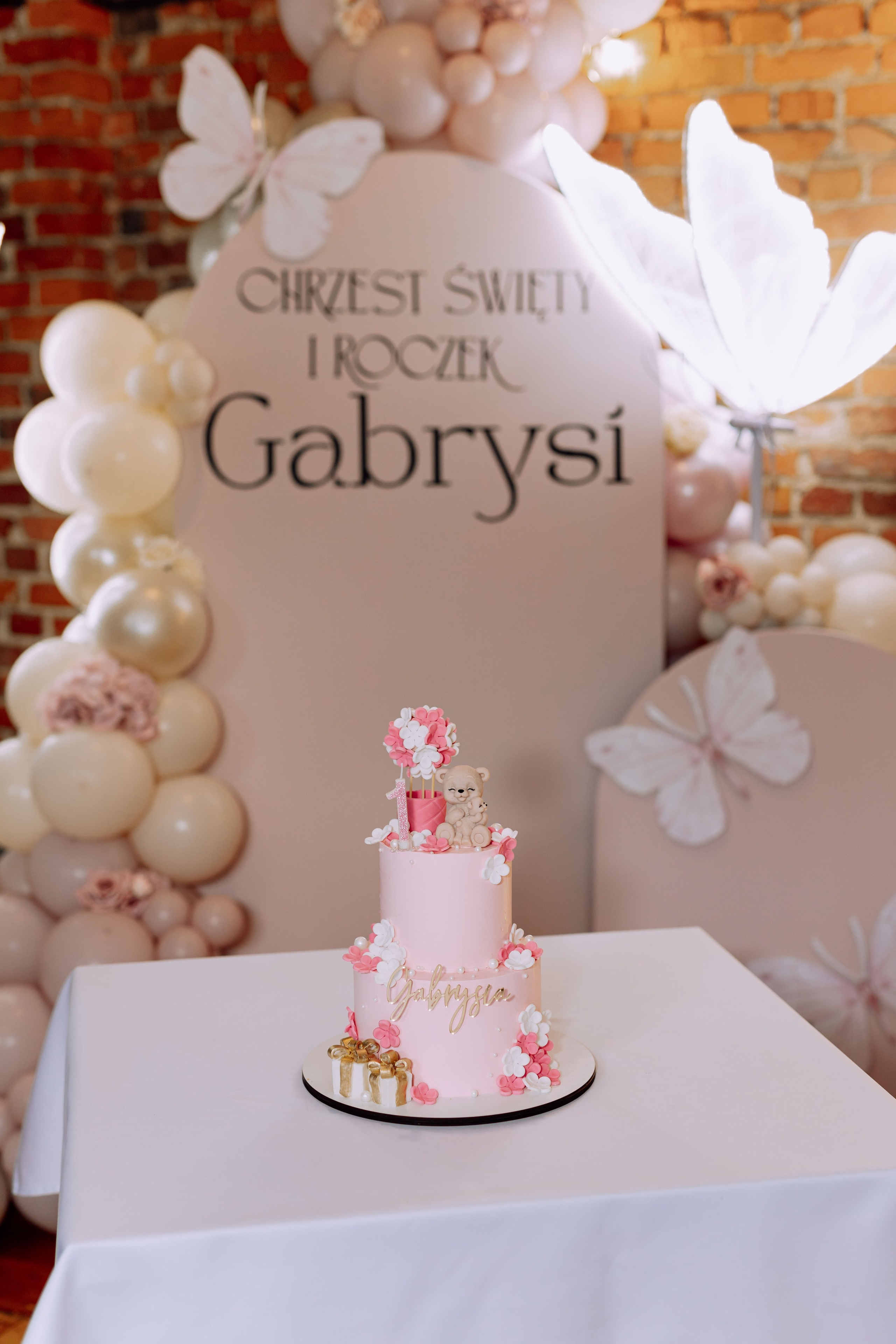 Chrzest Święty i roczek Gabrieli