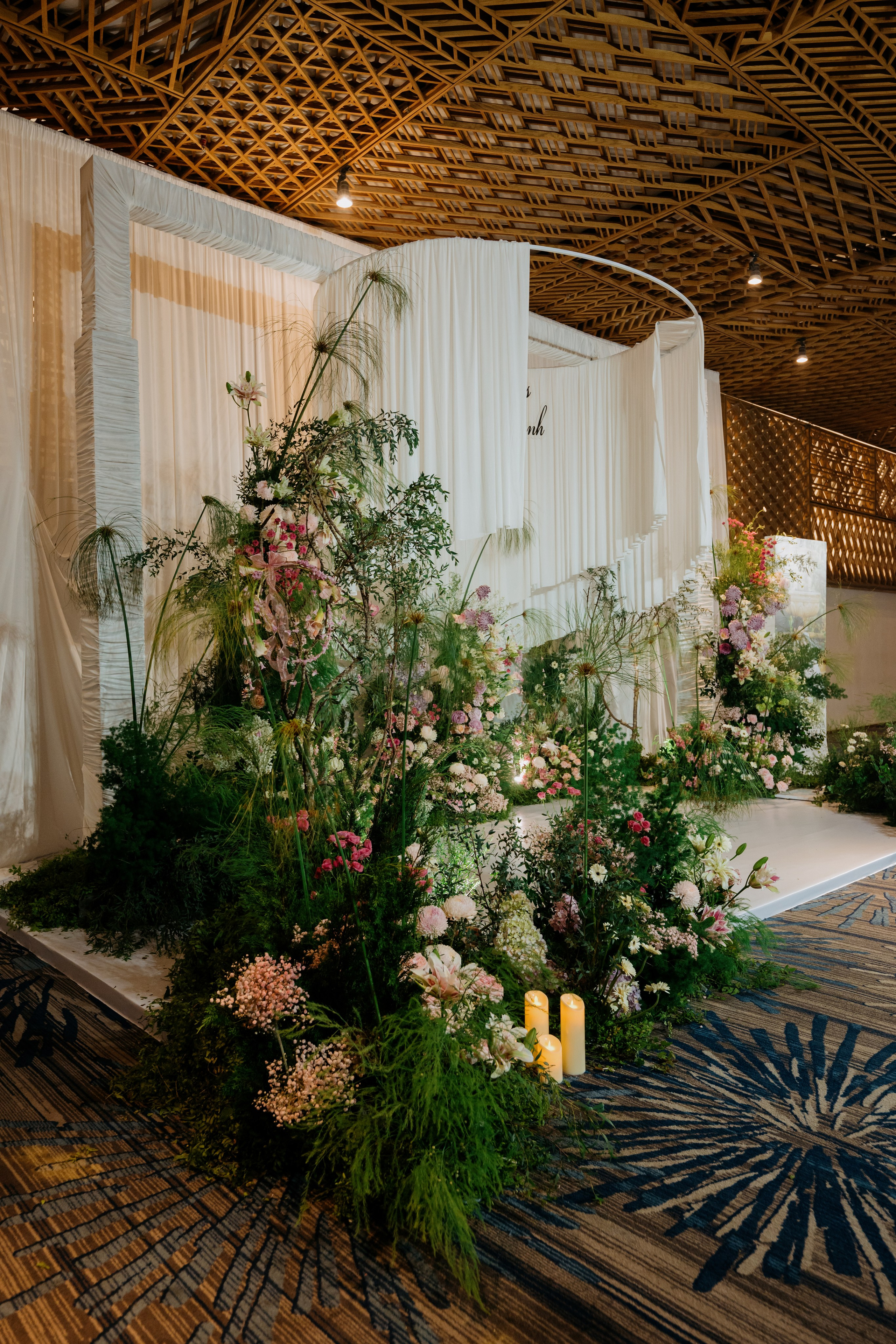 Nicholas & KimThanh / GemCenter 24.05.2026. Nhiếp ảnh gia đám cưới hàng đầu tại Thành Phố Hồ Chí Minh