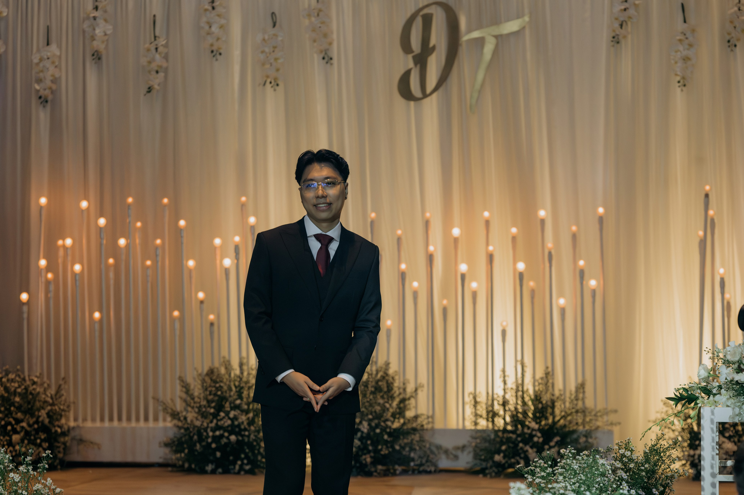 DAT & TU / Wedding Party. Saigon Wedding Present | Art Beyond Moments