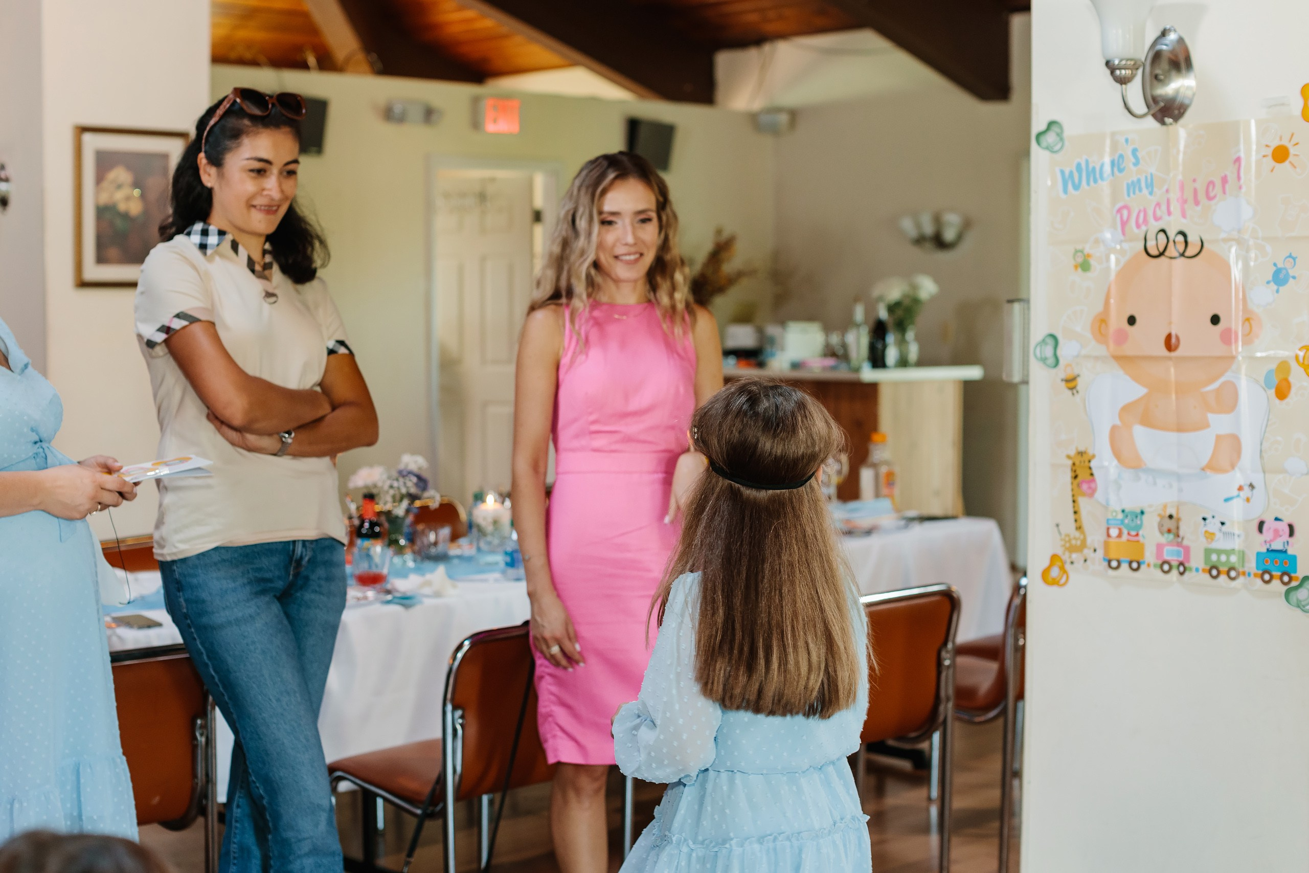 10.01.2022 Baby shower. Wedding family event photographer in Chicago Nick Yushevich