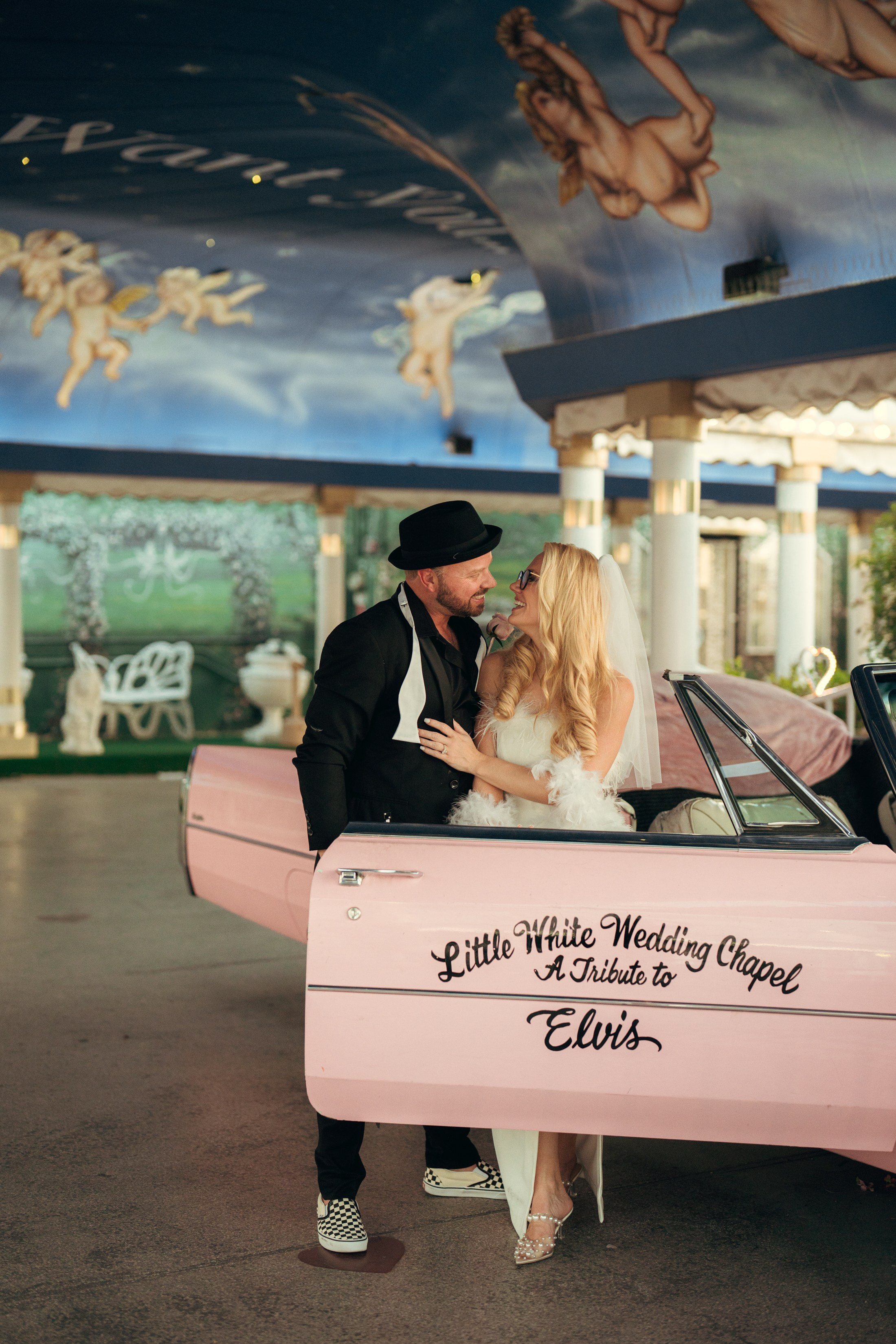 Carlee&Aaron. Wedding & elopement photographer Viktoriya Kravtsov. Las Vegas