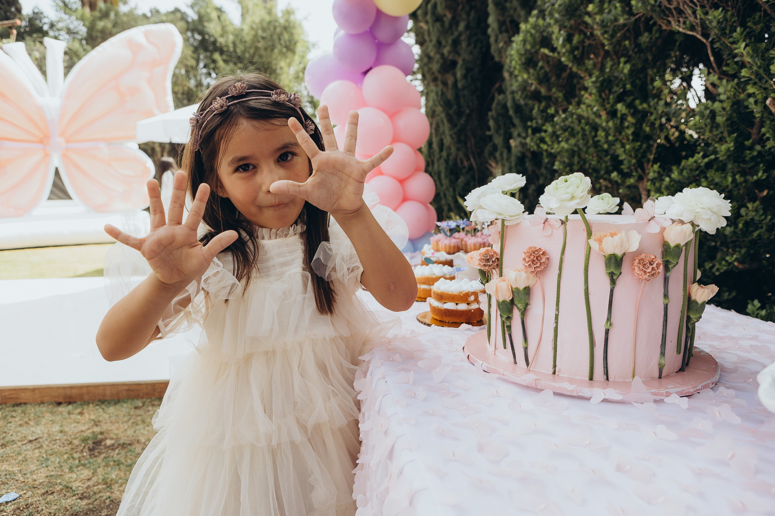 Isabella’s birthday. Irina Krokhaleva. Family & couple photographer in Mexico city, Mexico