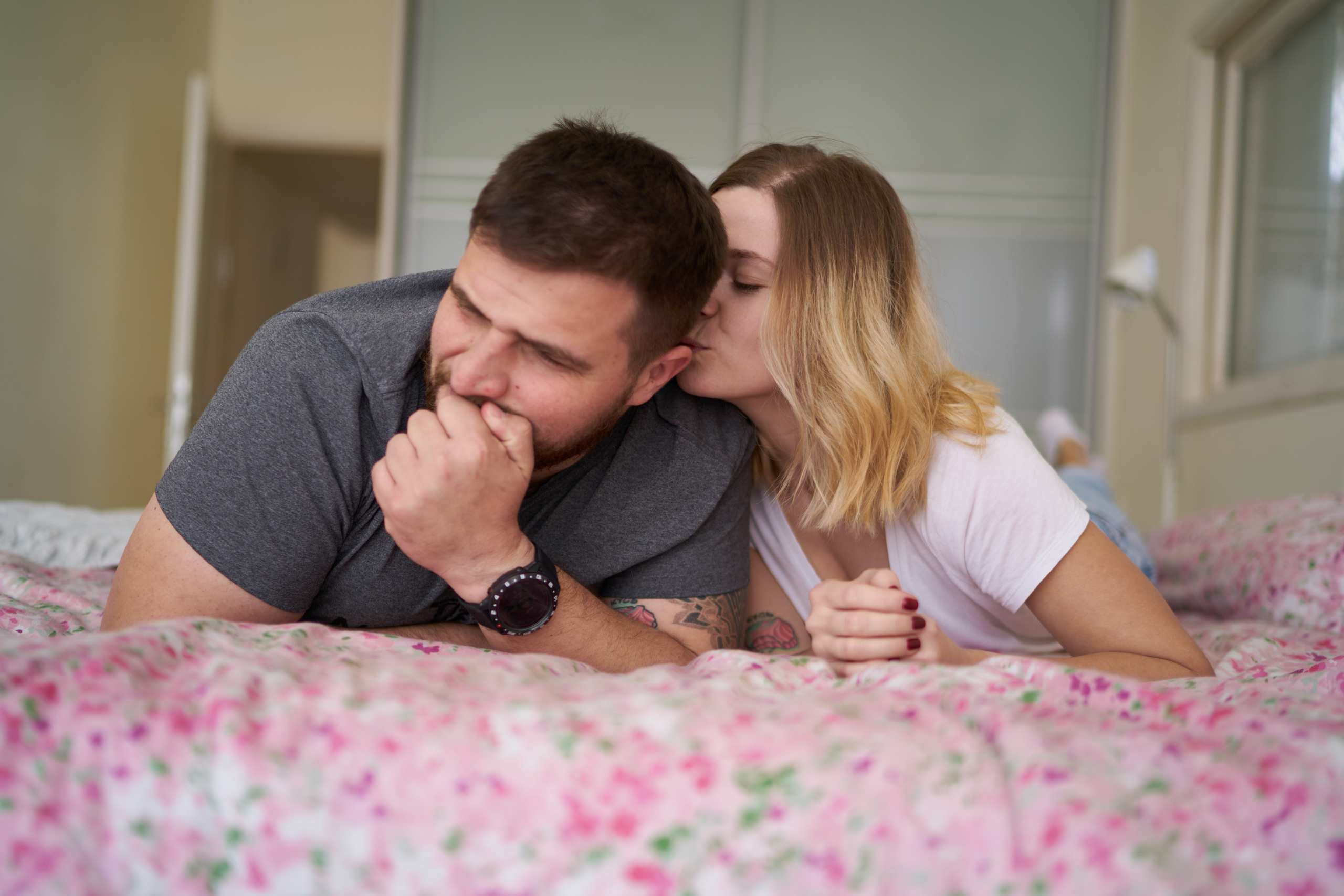 Julia&Valeriy Home Photo Shoot Series. צלם אלכס ברט בישראל