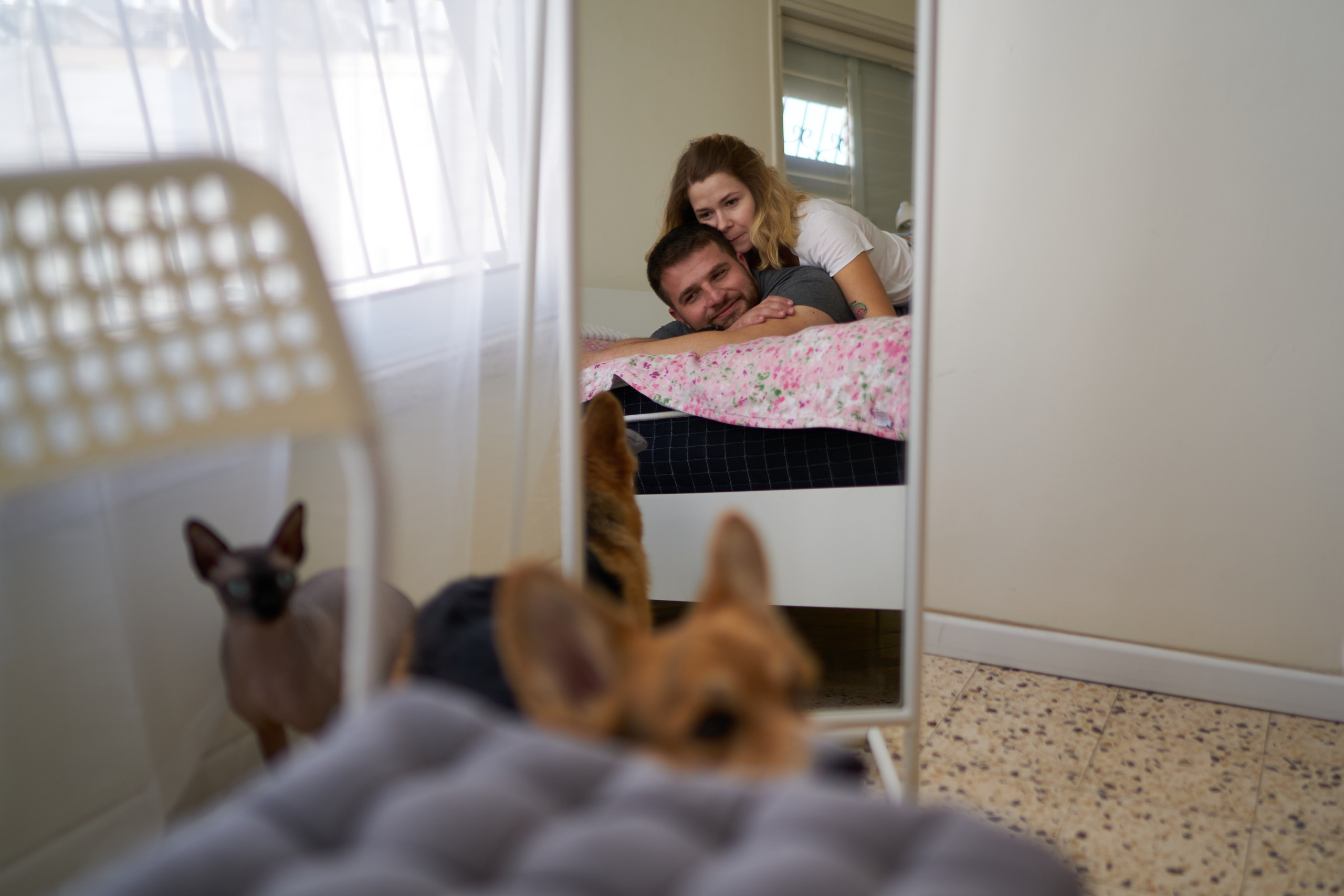 Julia&Valeriy Home Photo Shoot Series. צלם אלכס ברט בישראל