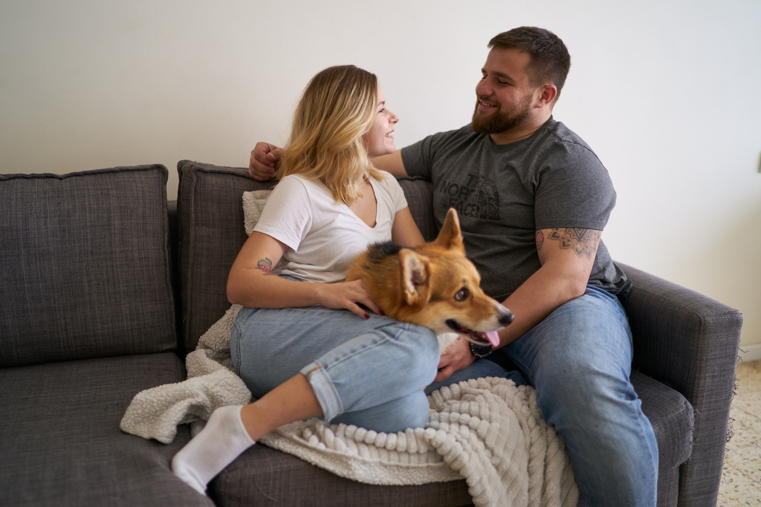 Julia&Valeriy Home Photo Shoot Series. צלם אלכס ברט בישראל