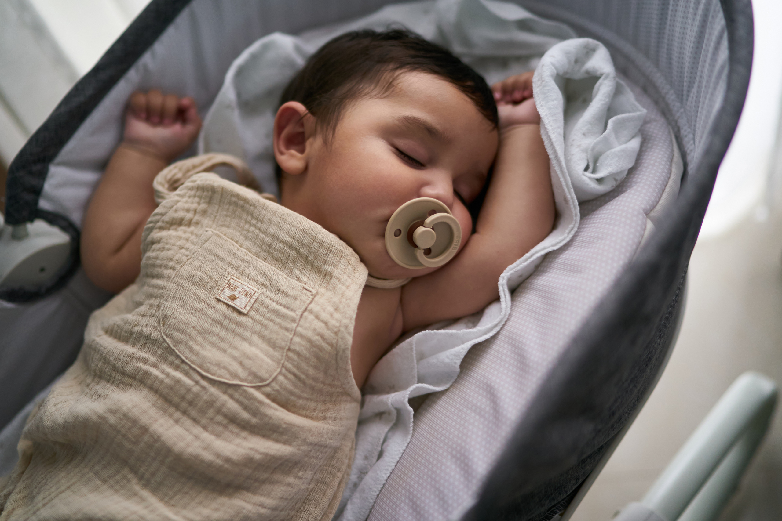 Aron, Gila and Rani Series. צלם אלכס ברט בישראל