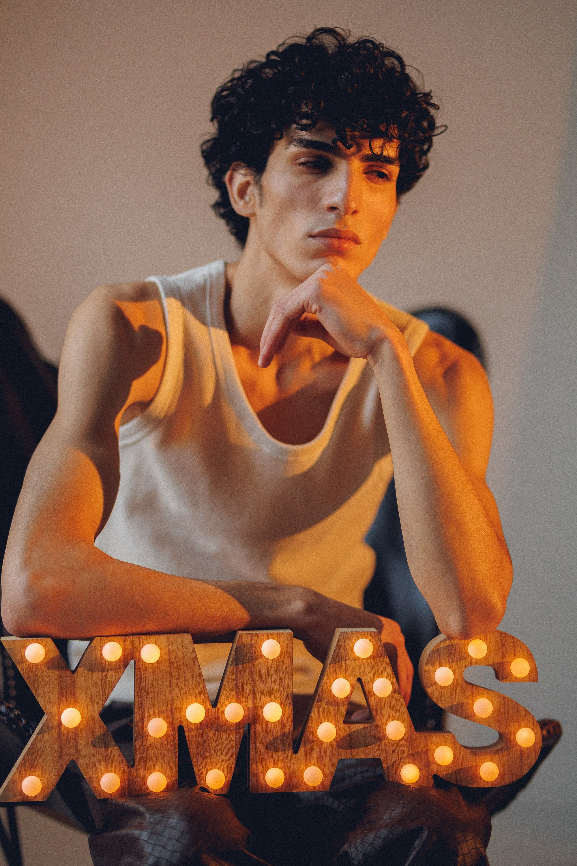 Editorial portfoliokuvaus ● Hristo. Valokuvaaja Lahti, Helsinki Elena Salonen