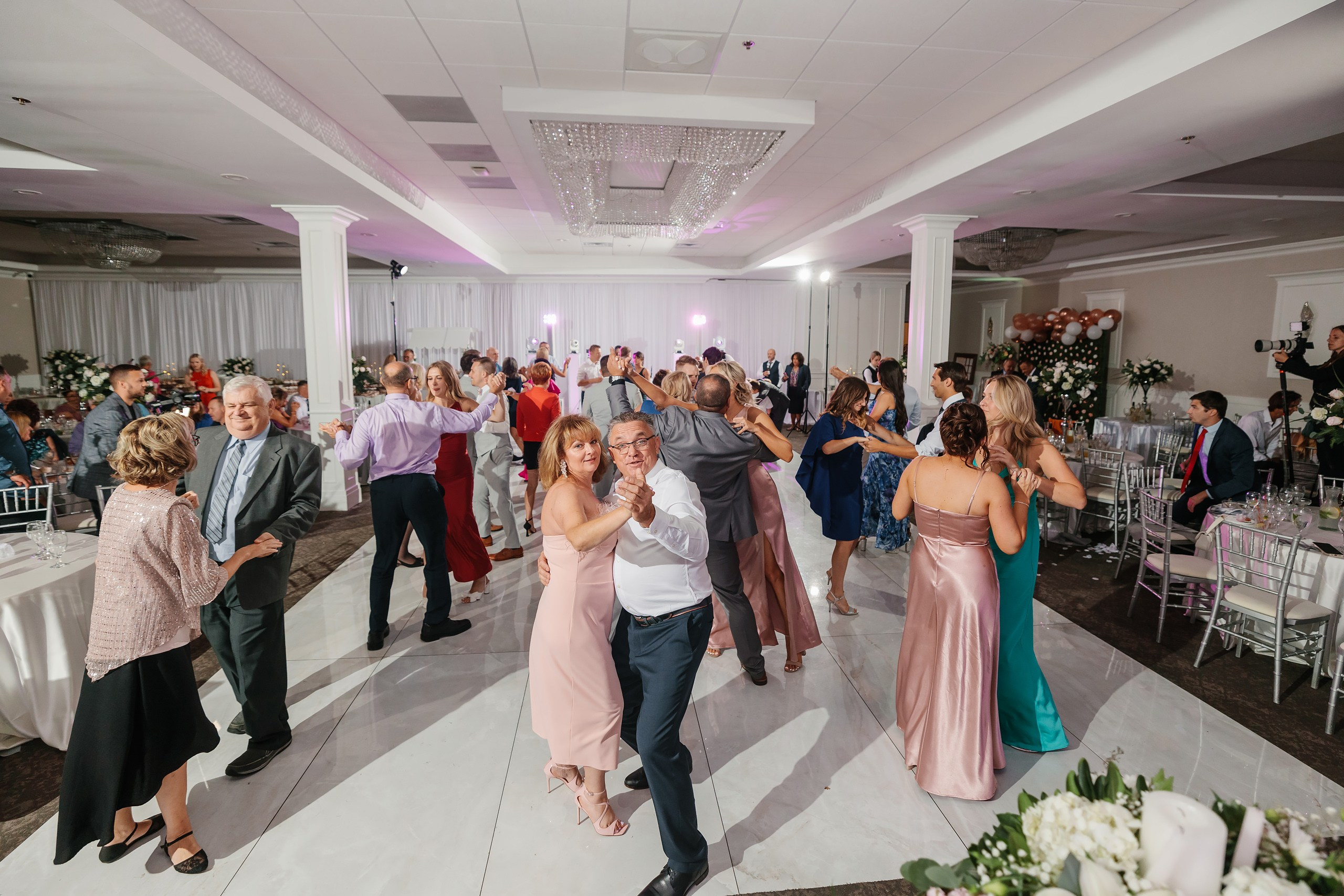 31.08.2024 Wedding. Wedding family event photographer in Chicago Nick Yushevich