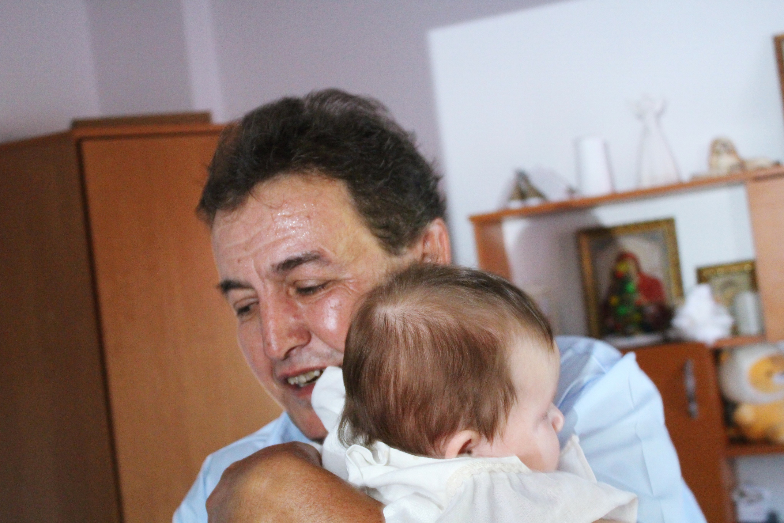 BYZO MEDIA. PETRU BYZO - family and children photographer in ROMANIA