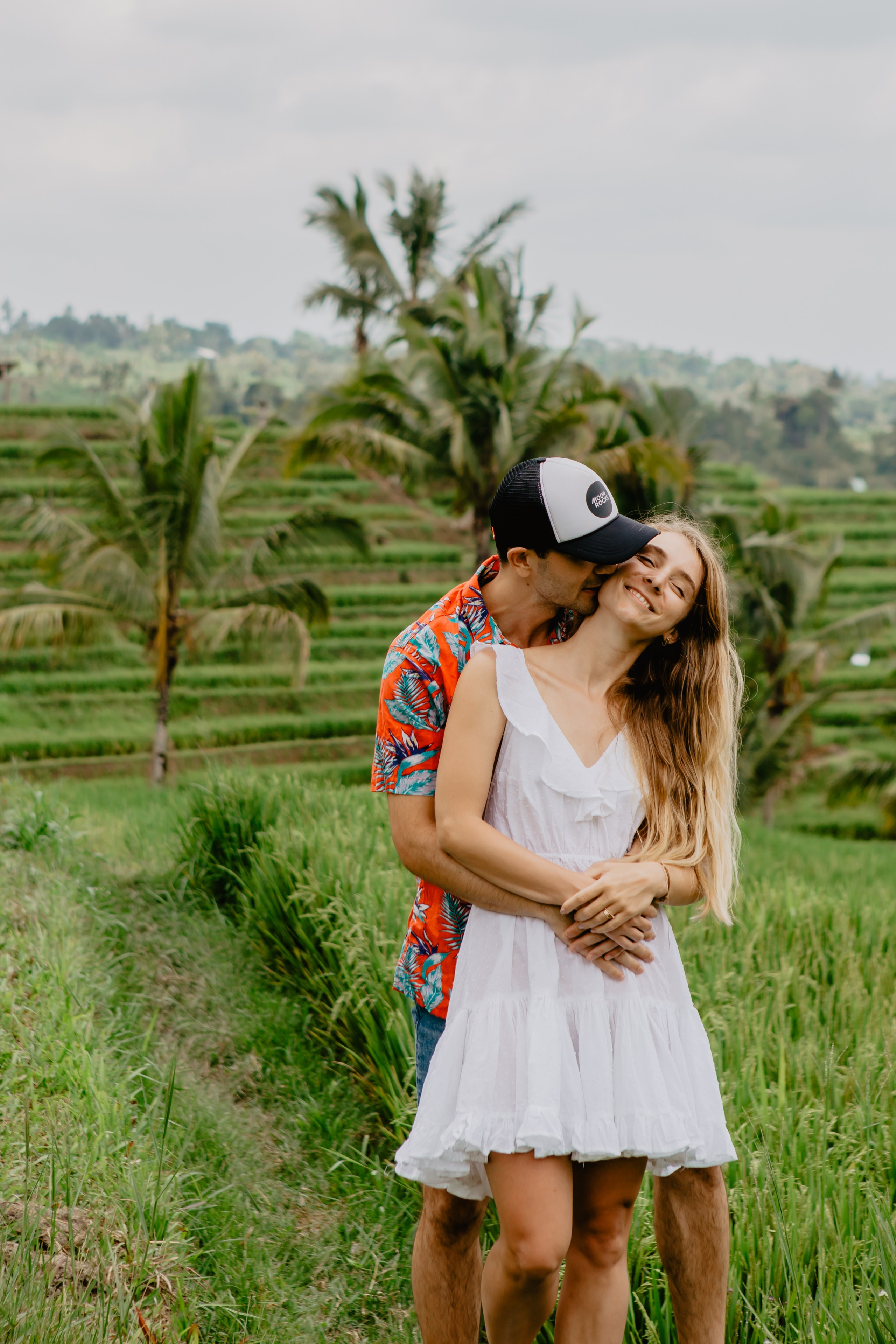 Honeymoon photo shoot in Bali. Female Photographer in Bali