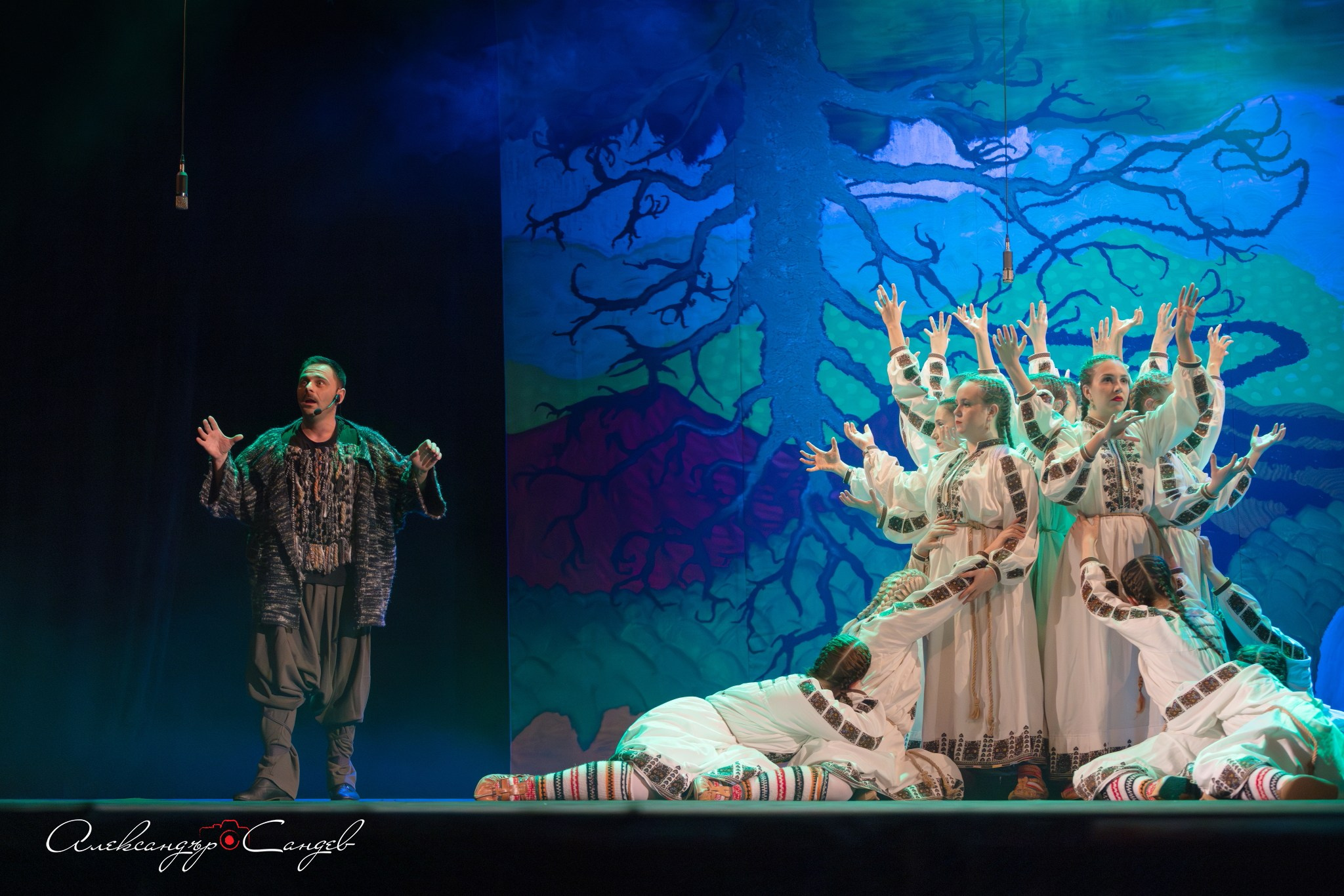 „Змейова сватба“, спектакъл на представителен ансамбъл „Шевица“ - 28.03.2026 -. Александър Сандев - website