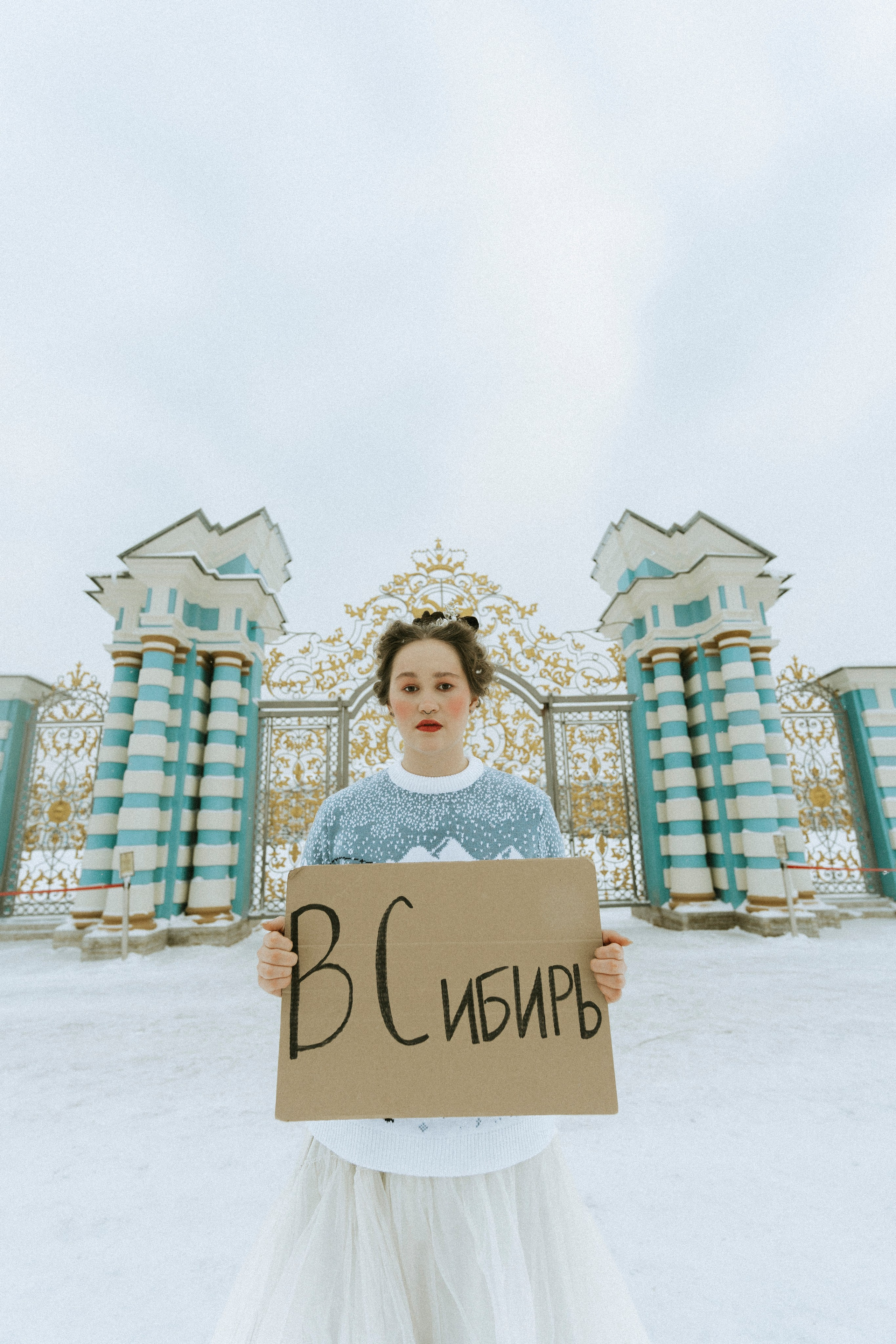 ДЕКАБРИСТКИ. Стрит-фотография, полная абсурда, идиотизма и красоты