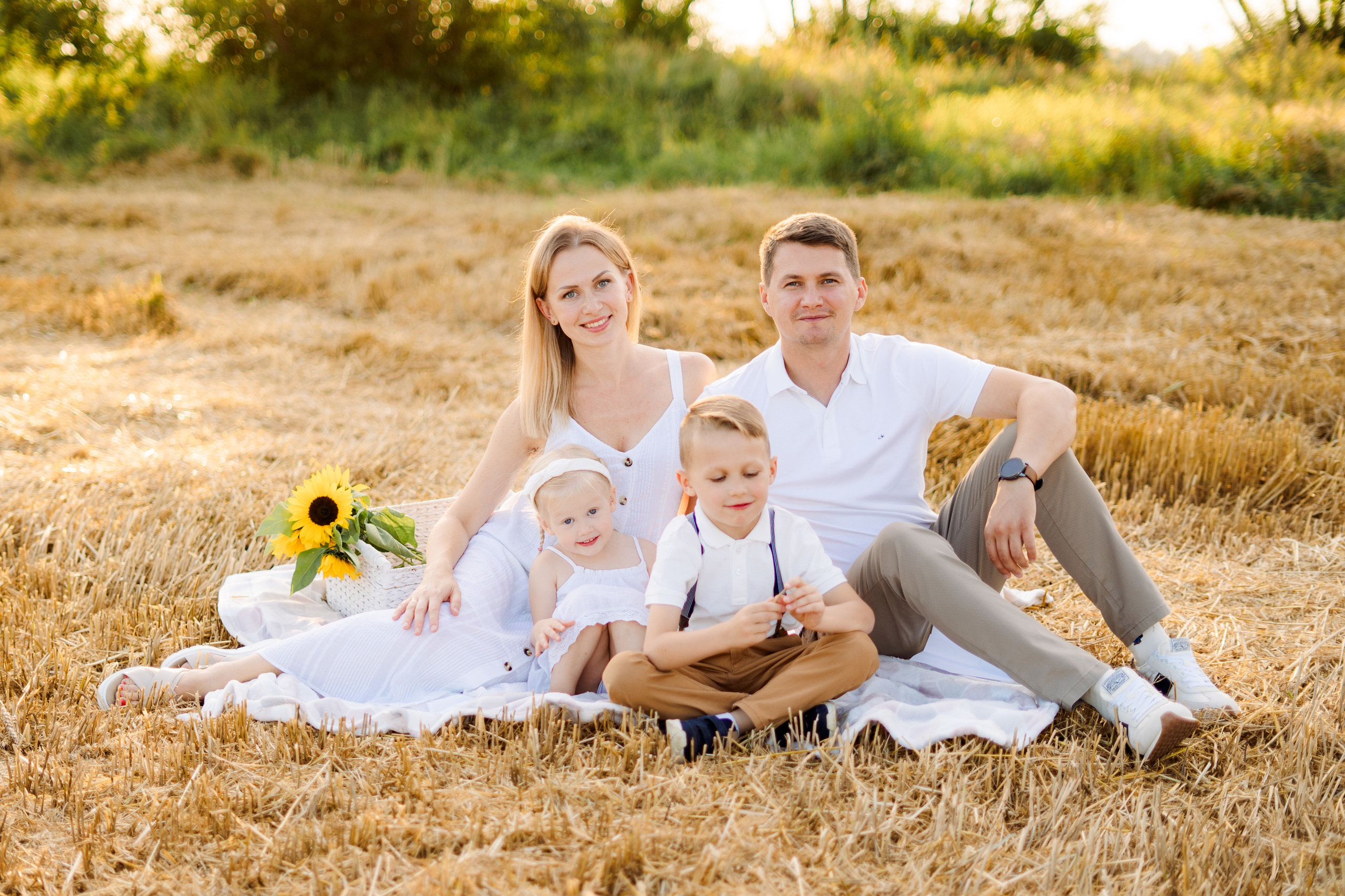 Семейная фотосессия. Макар Кириков — свадебный и семейный фотограф Даугавпилс, Рига, Вильну