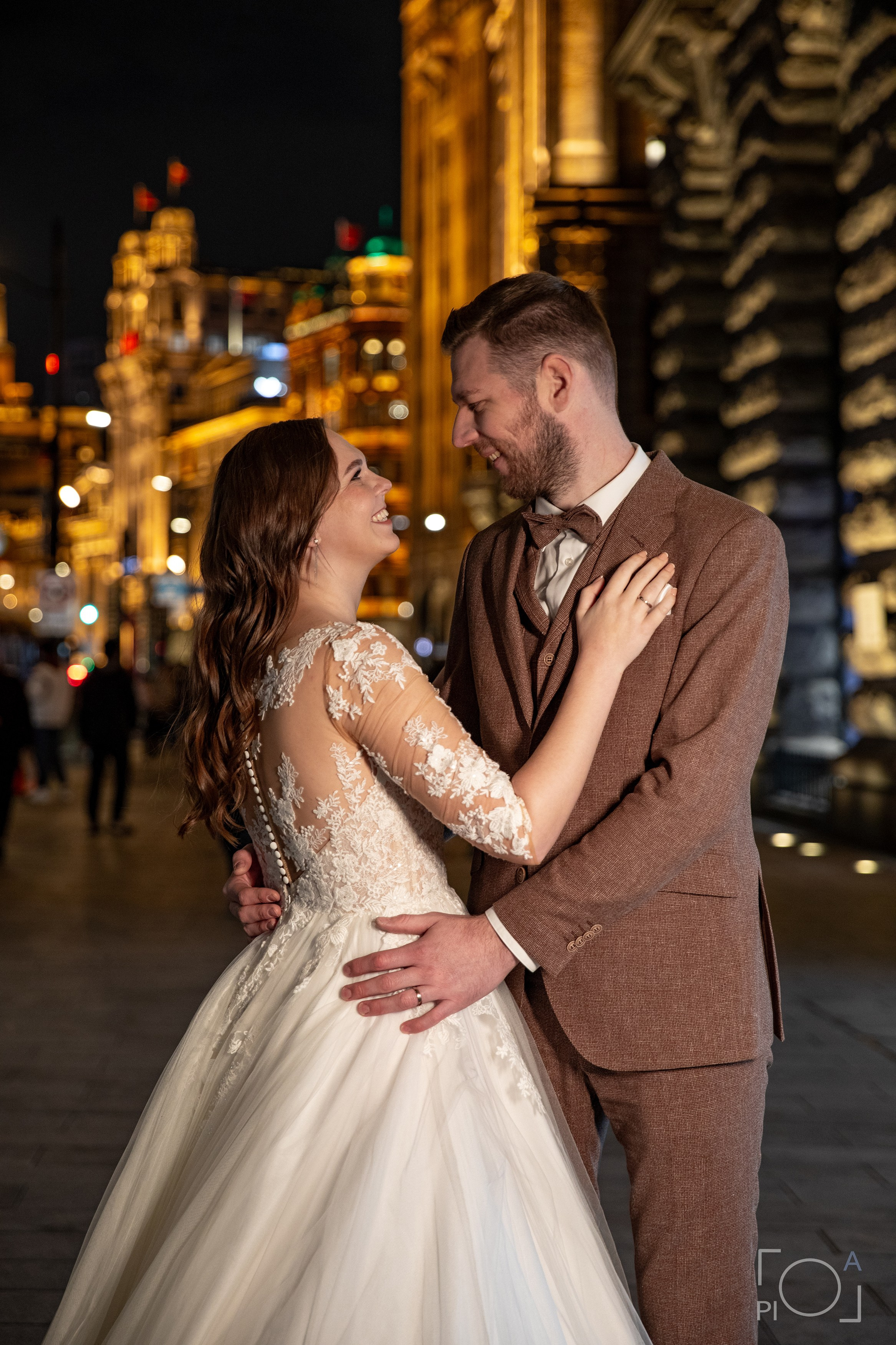 Вечерняя. Фотограф в Шанхае — Лола Пидлуская