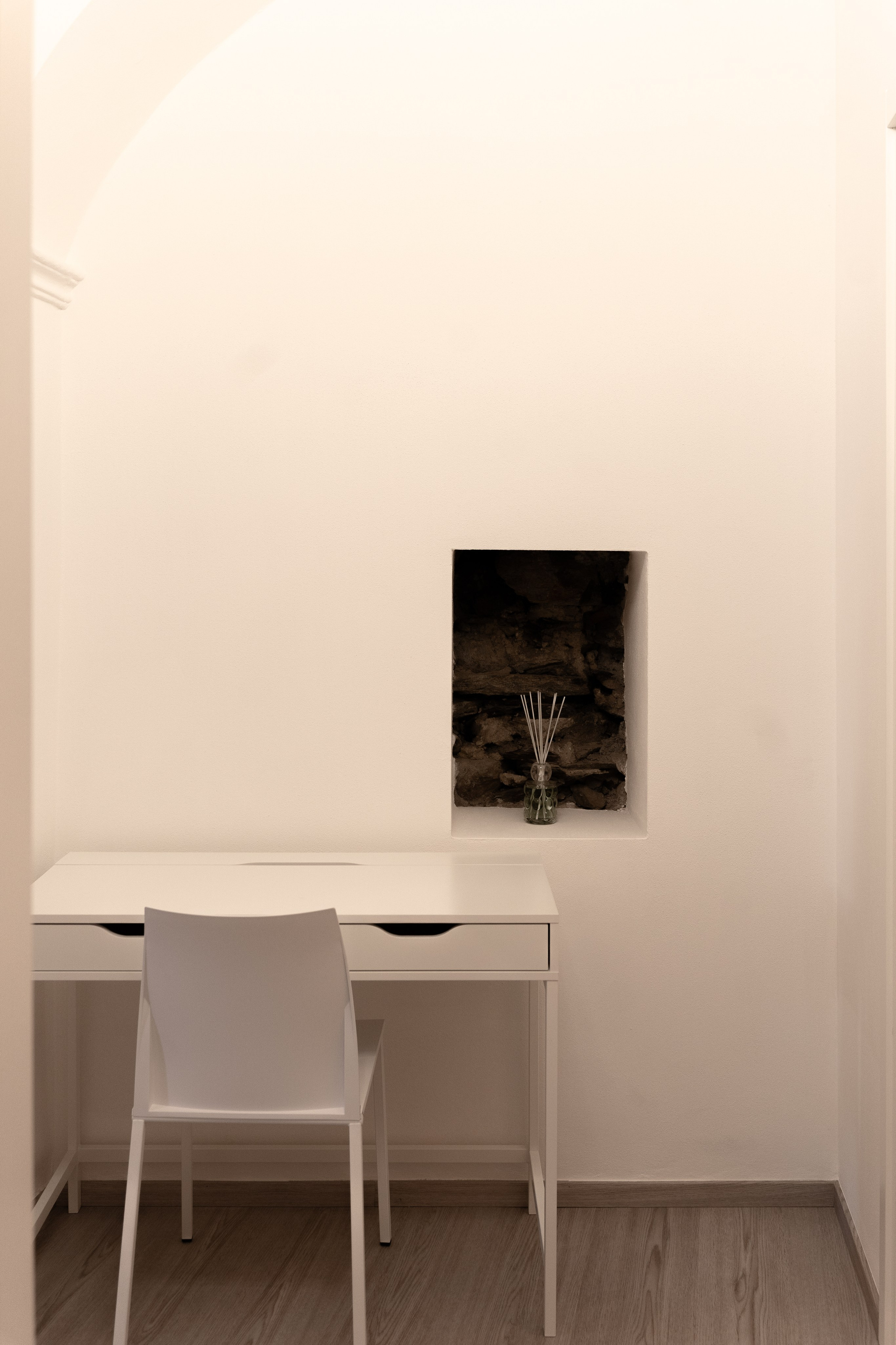 Lake Maggiore apartment. PHOTOGRAPHER IN ITALY