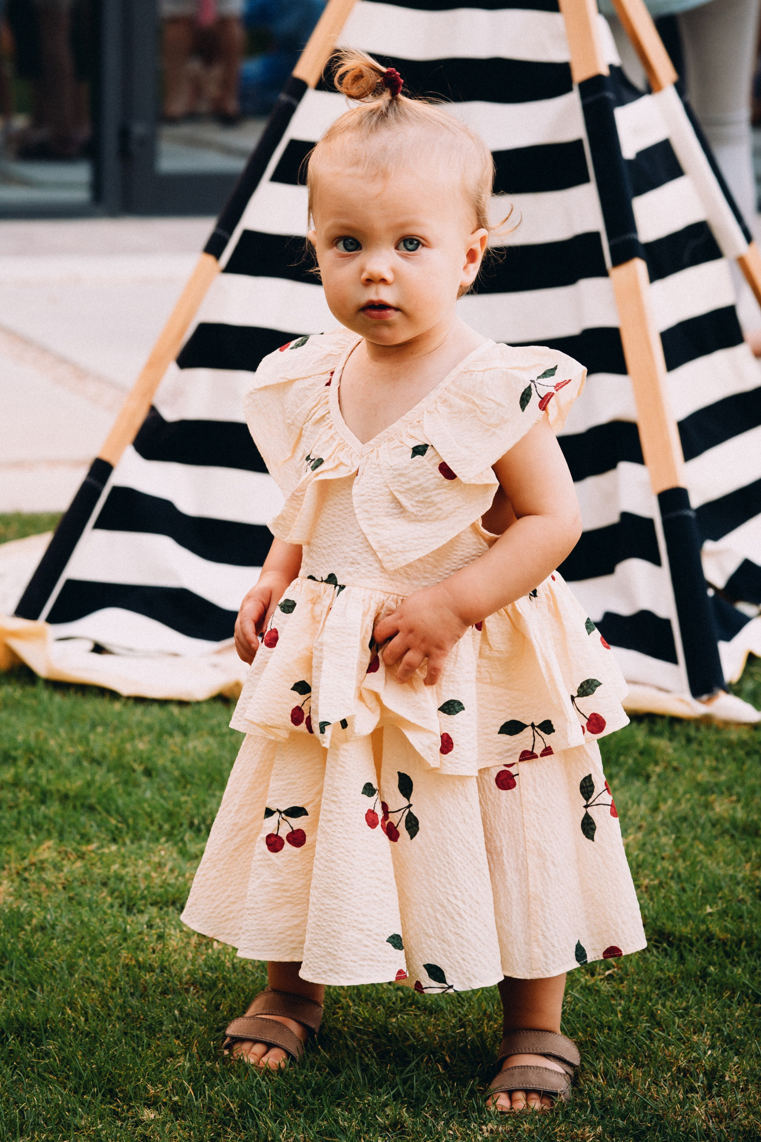 Thea Happy 1!. Elena Pretzner Photography