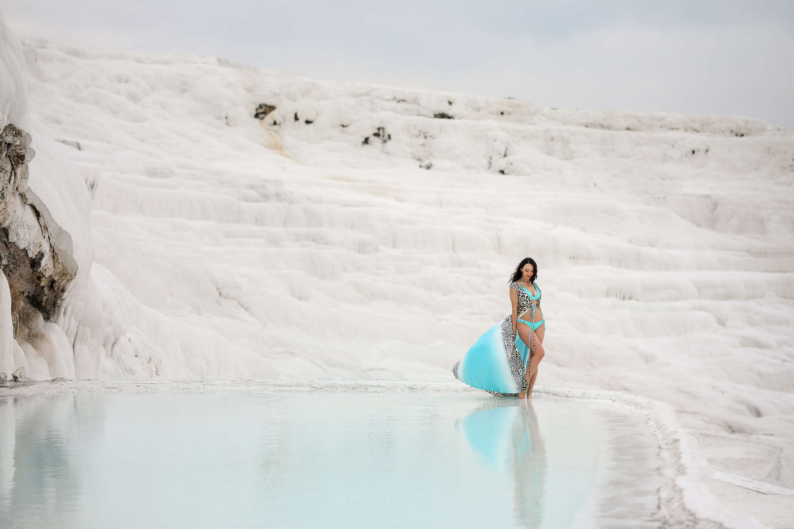 Photoshooting in Pamukkale. Photographer in Turkey, Antalya, Kemer, Belek, Side, Kas, Fethiye