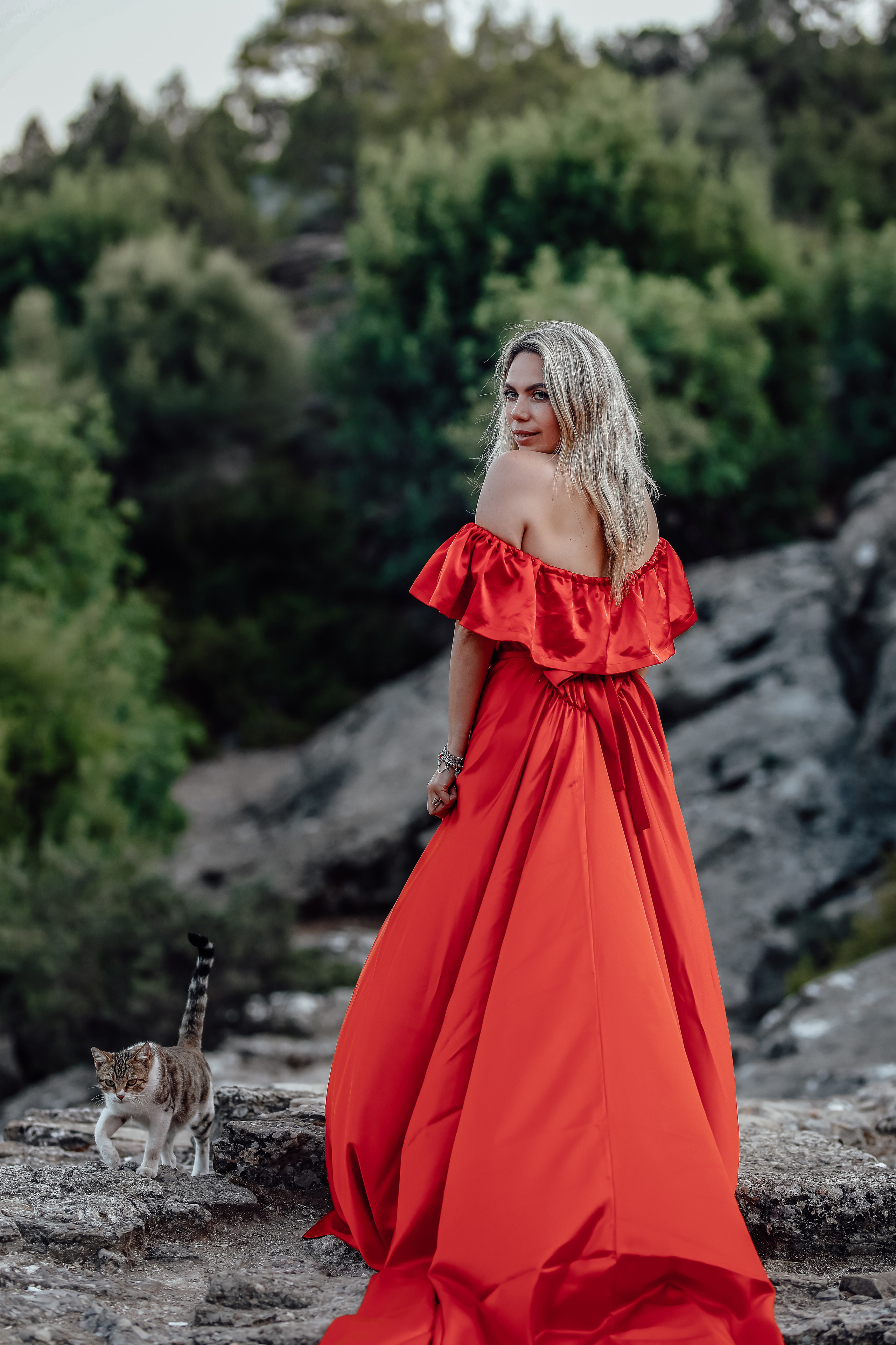 Photoshooting on an antique brige. Photographer in Turkey, Antalya, Kemer, Belek, Side, Kas, Fethiye